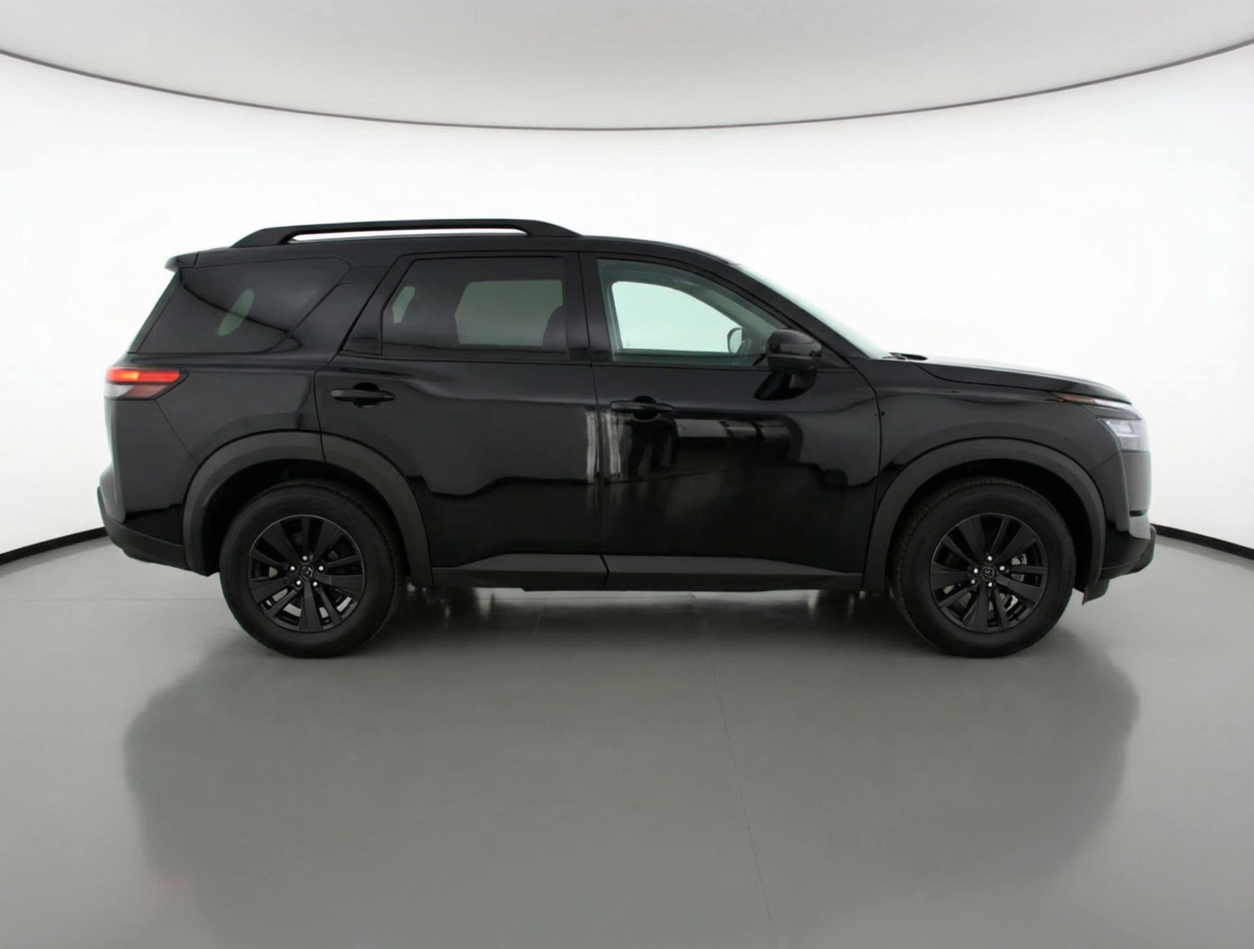 Thumbnail: 2025 Nissan Pathfinder - 8