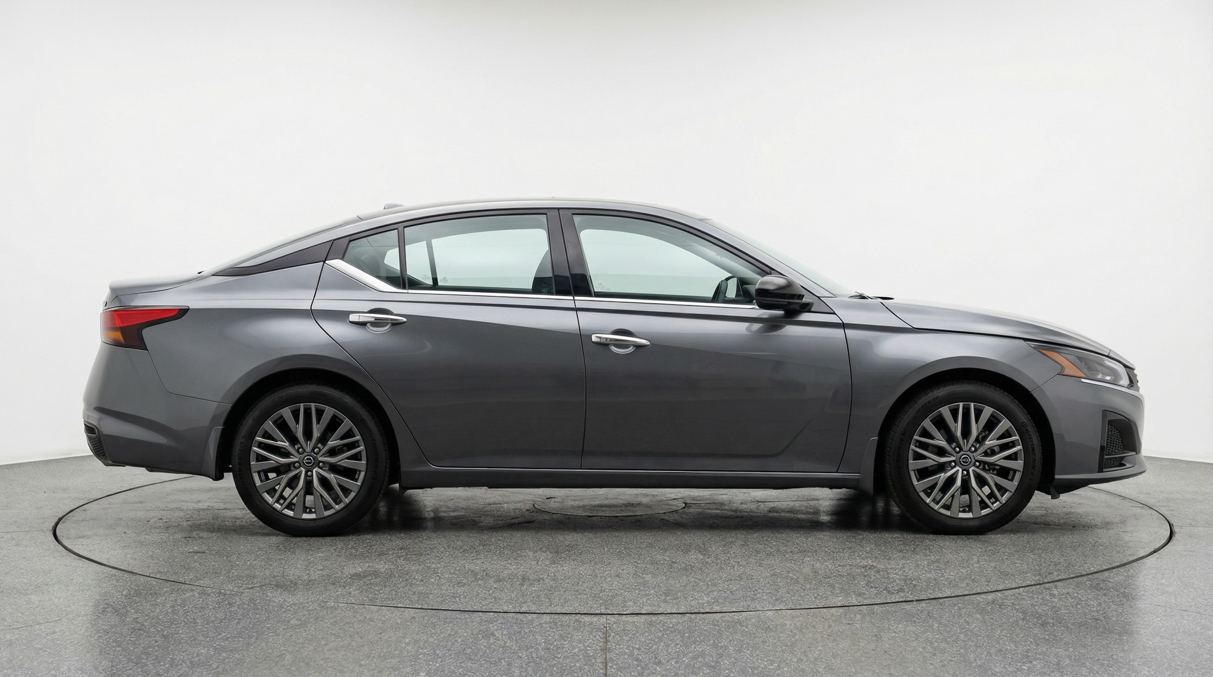 Thumbnail: 2025 Nissan Altima - 8