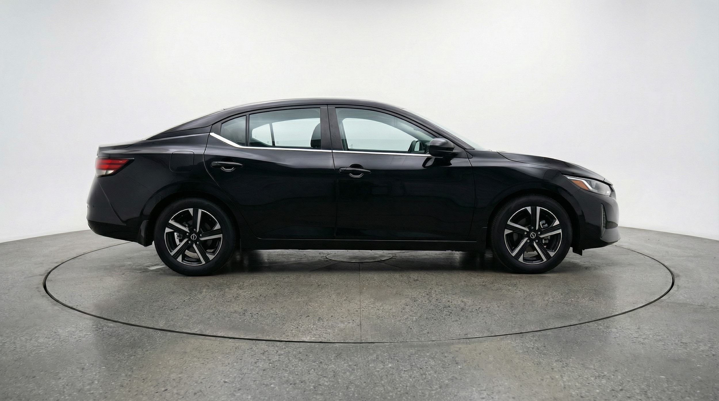 Thumbnail: 2025 Nissan Sentra - 4