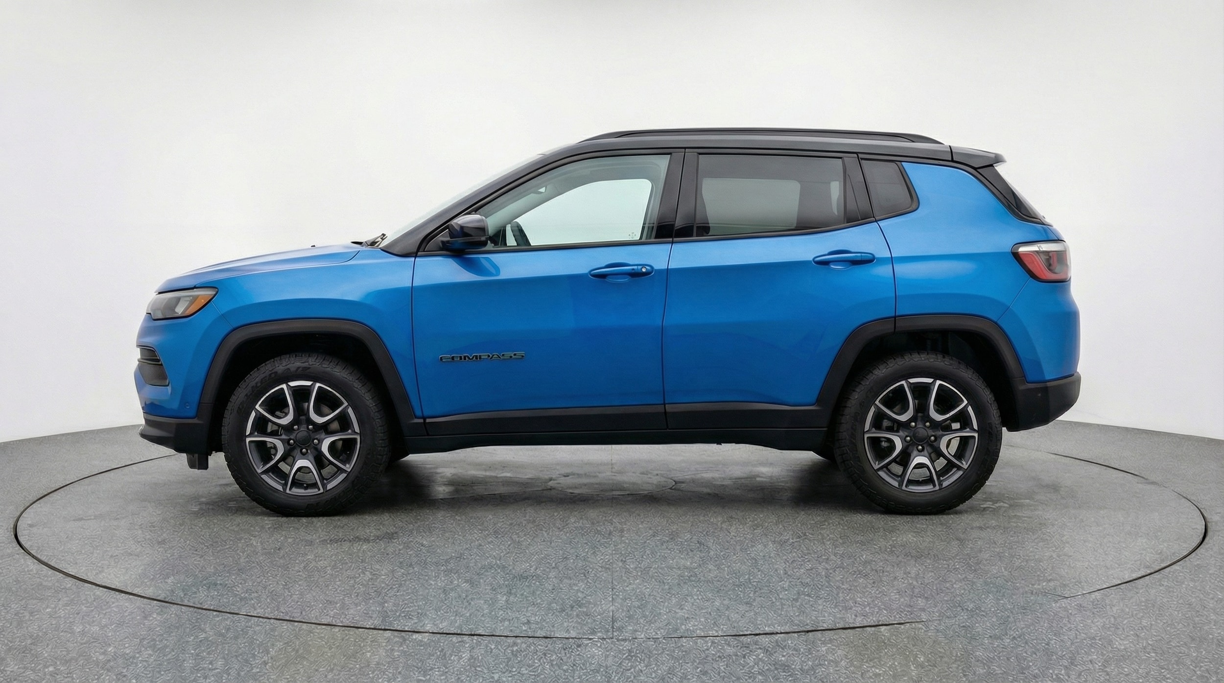 Thumbnail: 2025 Jeep Compass - 4