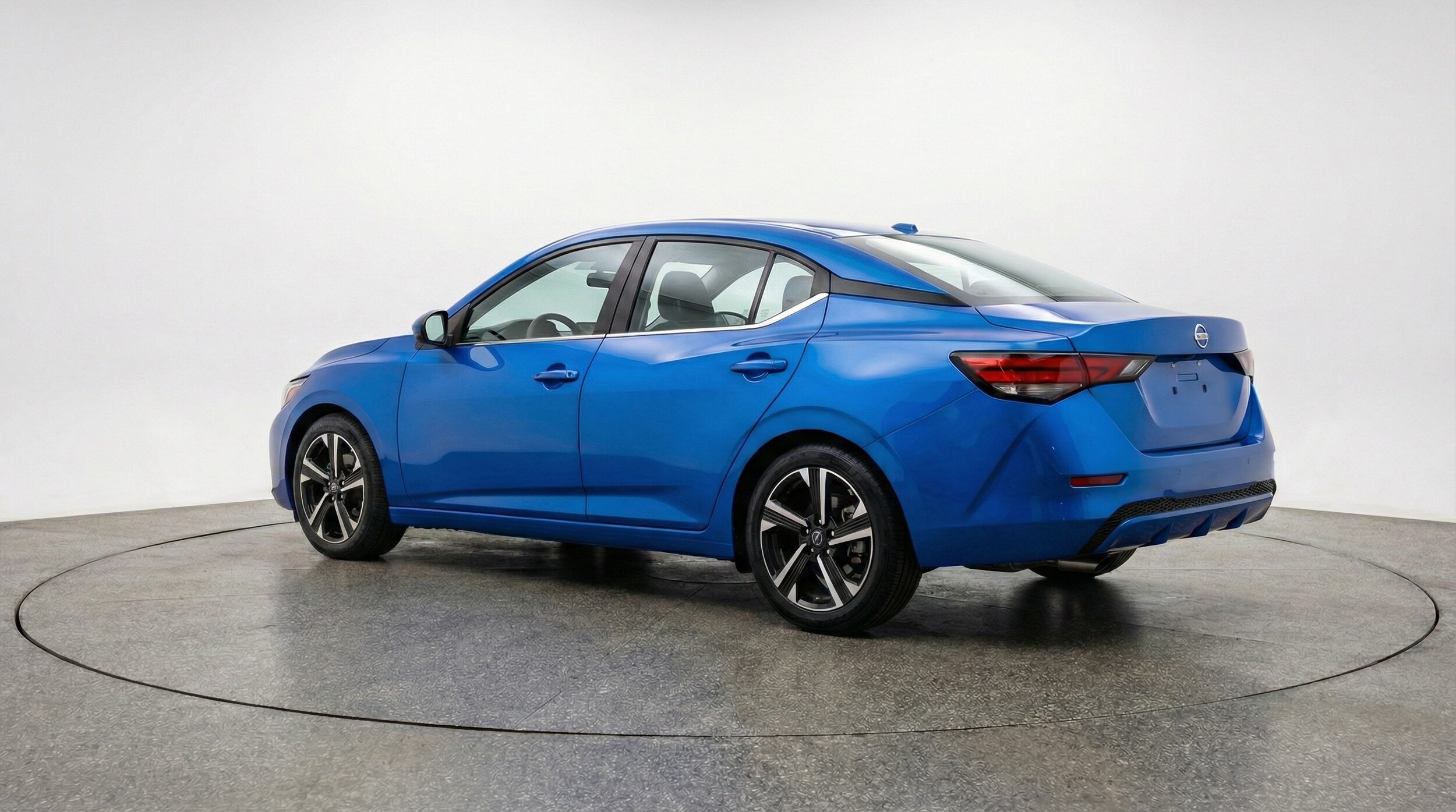 Thumbnail: 2025 Nissan Sentra - 5