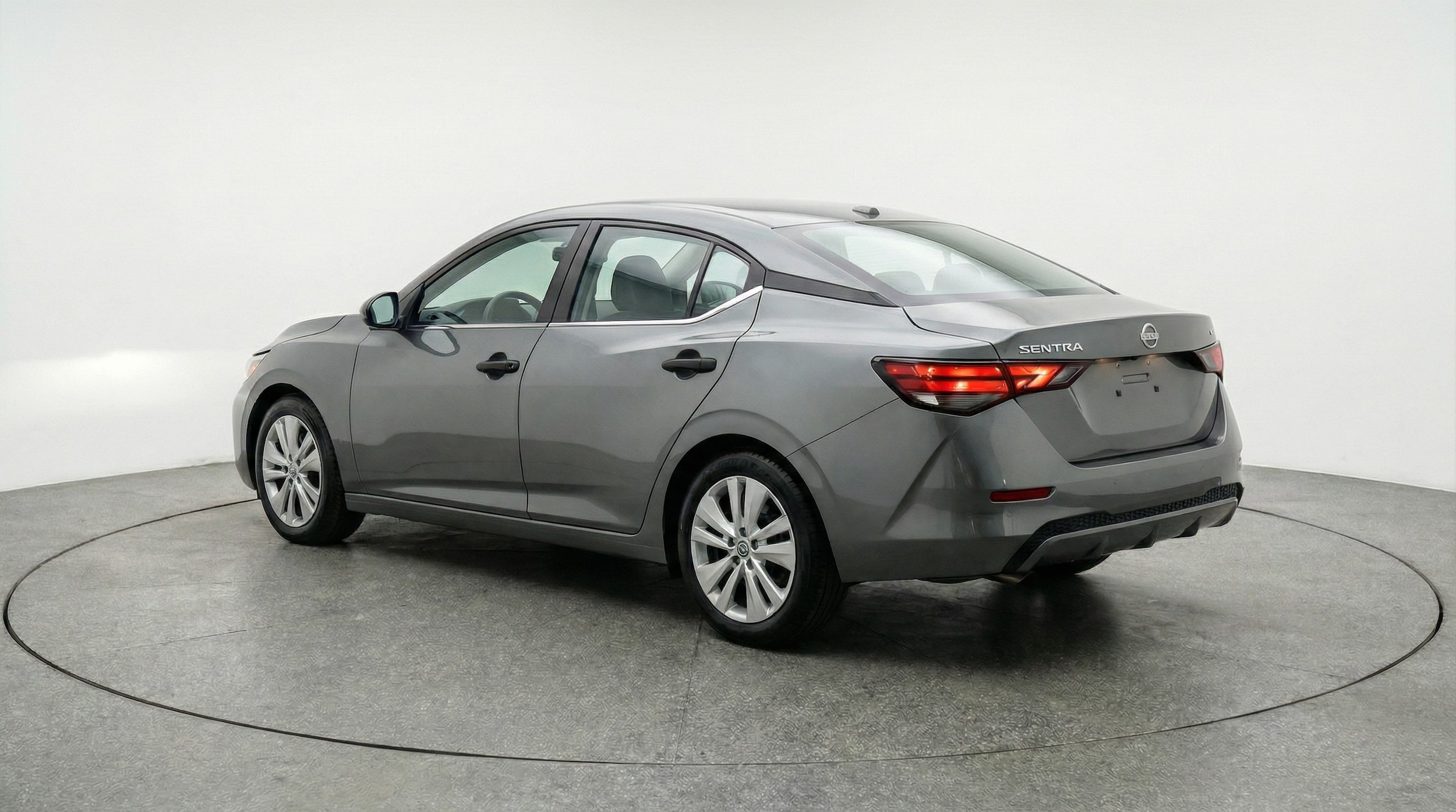 Thumbnail: 2025 Nissan Sentra - 5