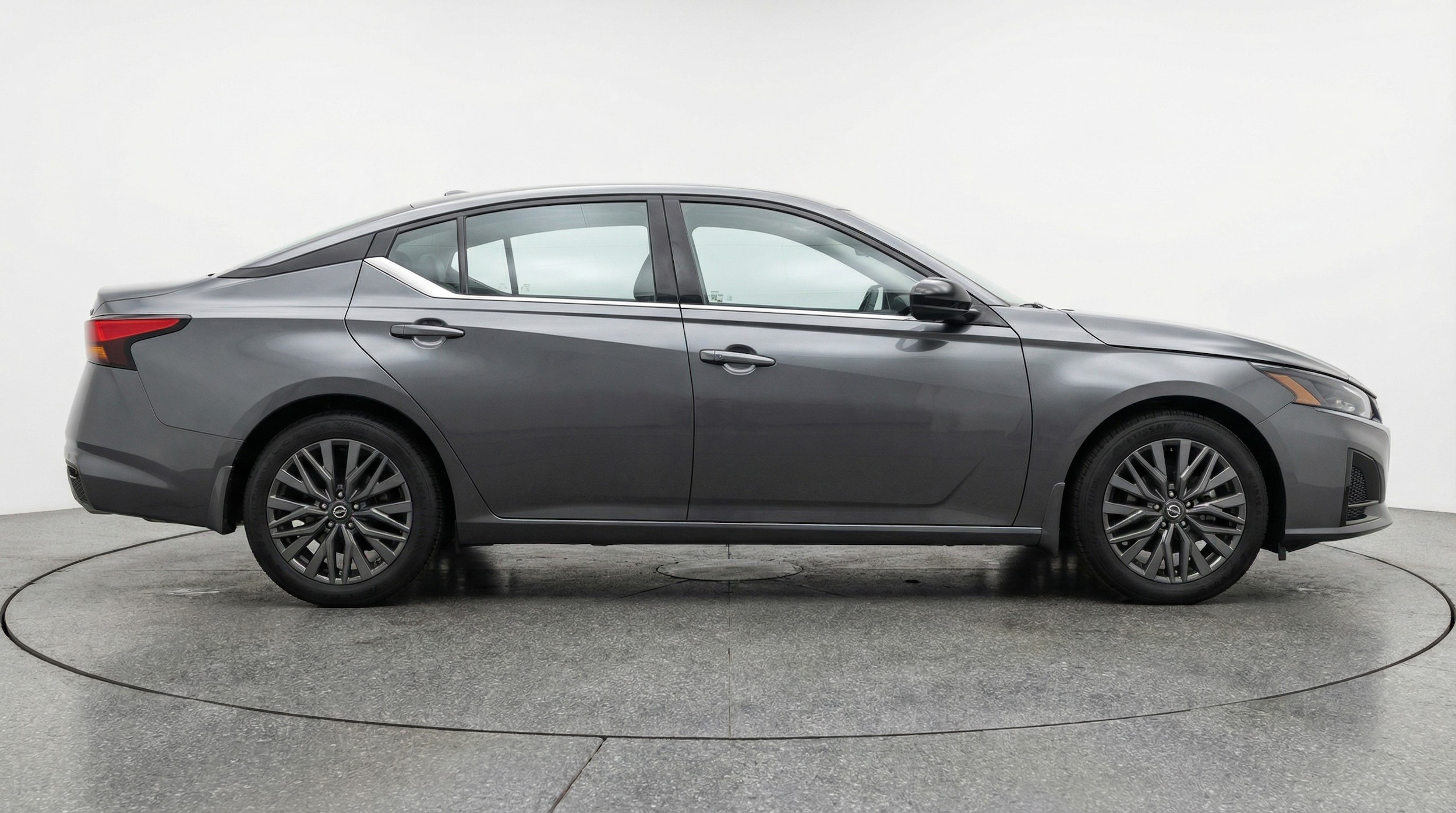 Thumbnail: 2025 Nissan Altima - 8