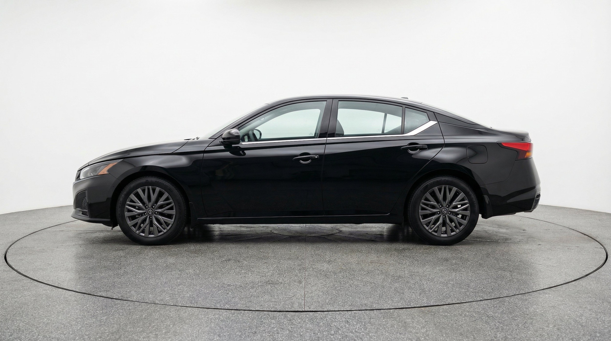 Thumbnail: 2026 Nissan Altima - 5