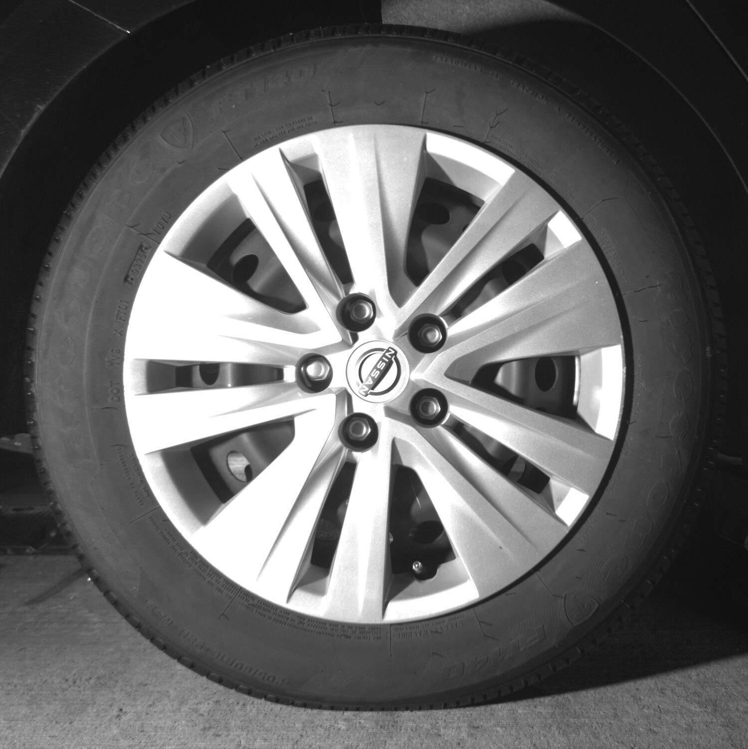 Thumbnail: 2025 Nissan Sentra - 12