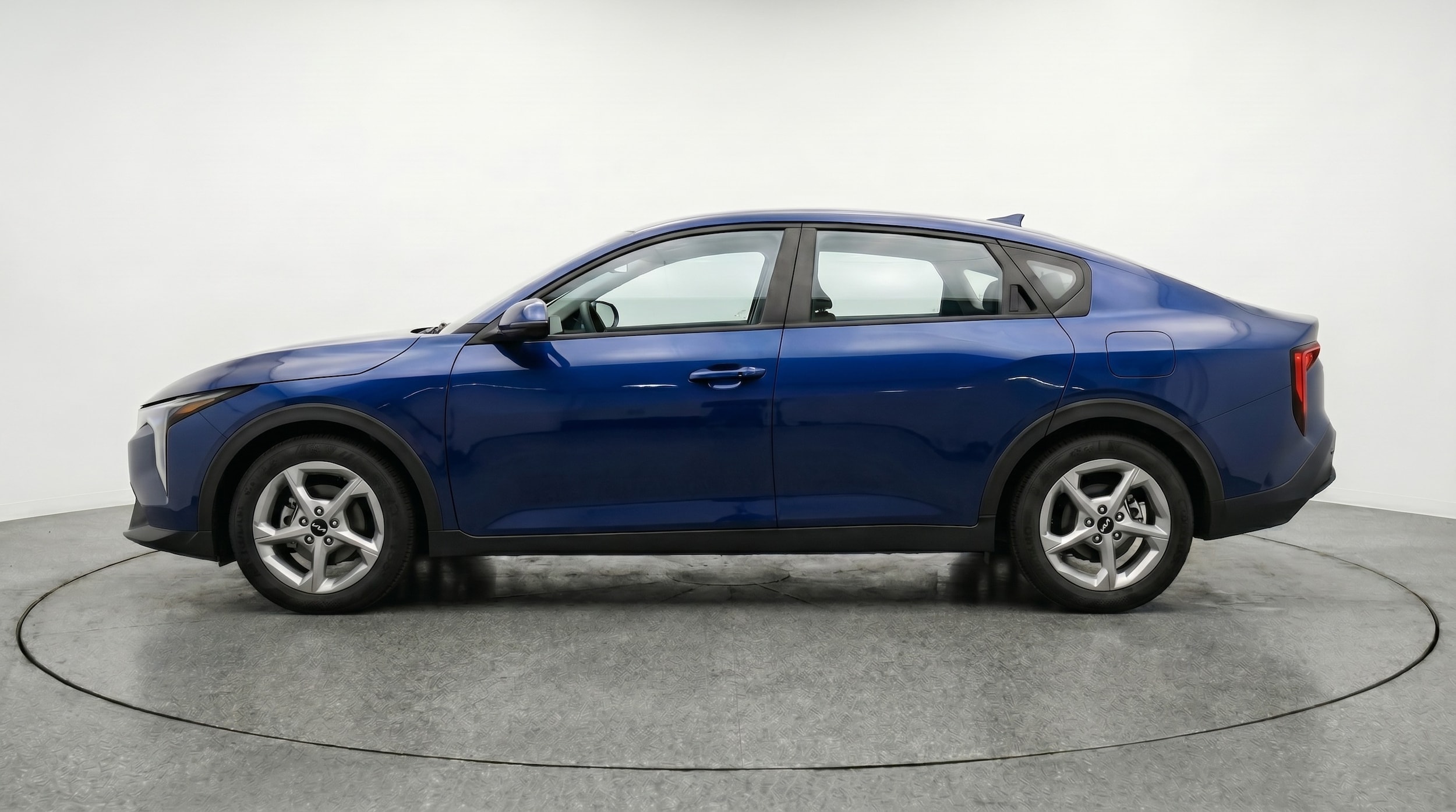 Thumbnail: 2025 Kia K4 - 4