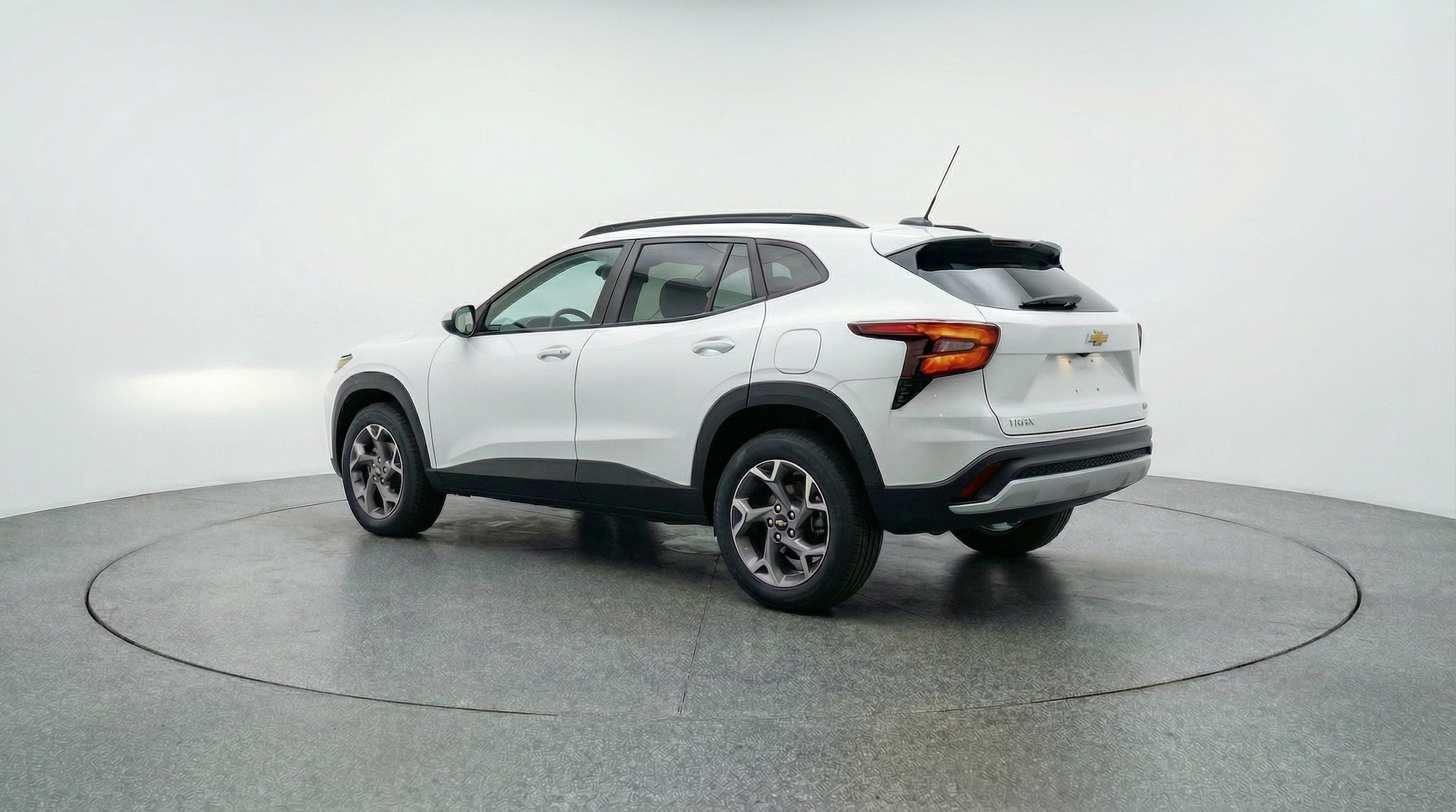 Thumbnail: 2025 Chevrolet Trax - 7