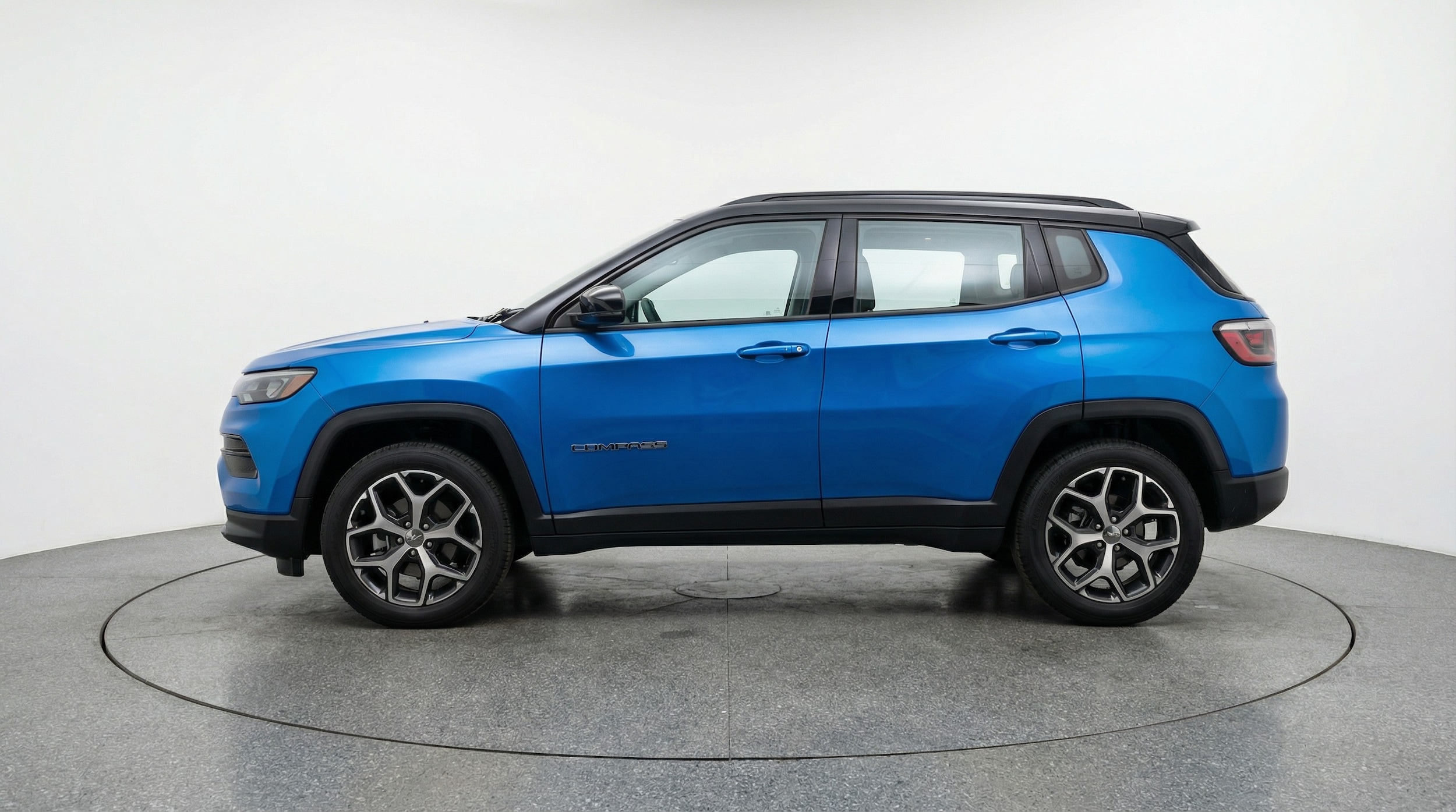 Thumbnail: 2025 Jeep Compass - 4