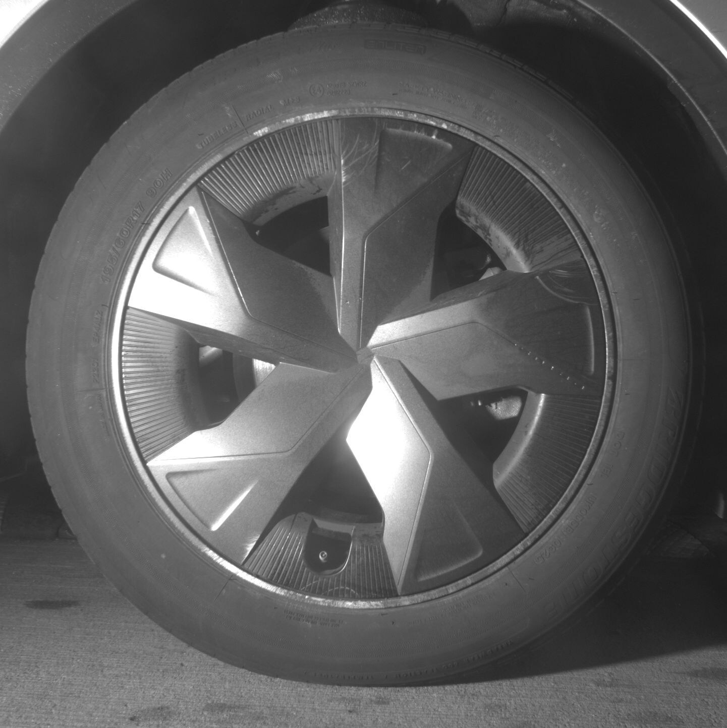 Thumbnail: 2025 Toyota Prius - 10