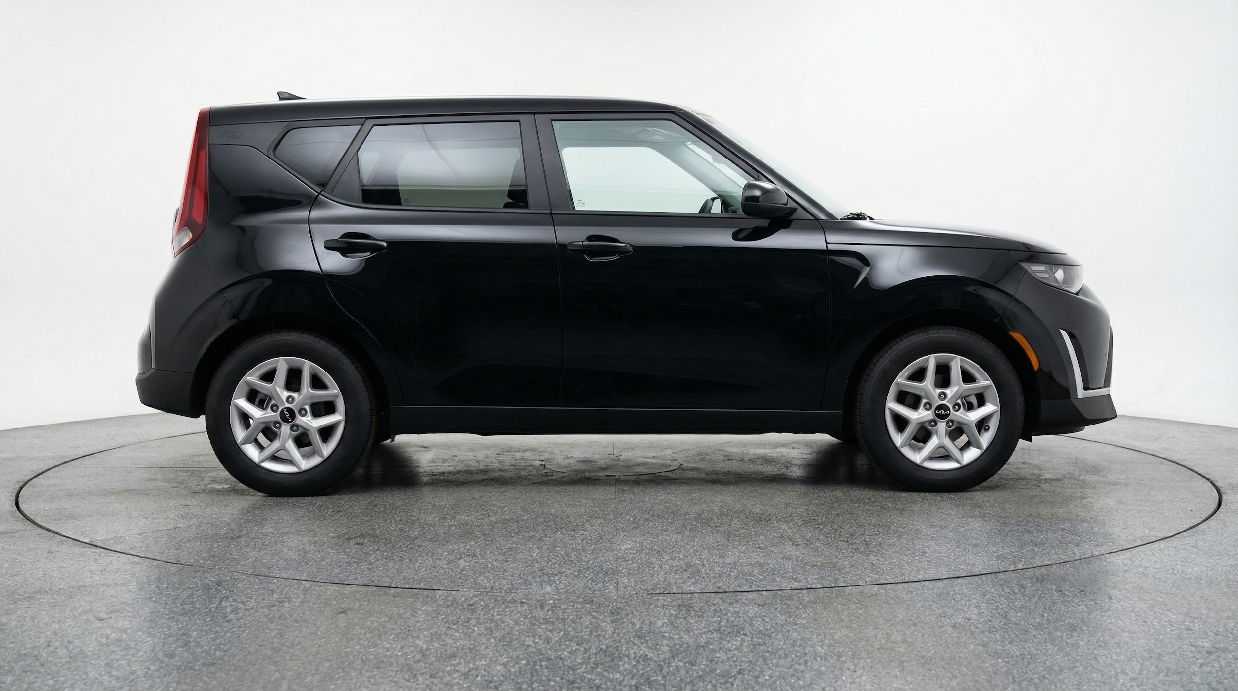 Thumbnail: 2025 Kia Soul - 8