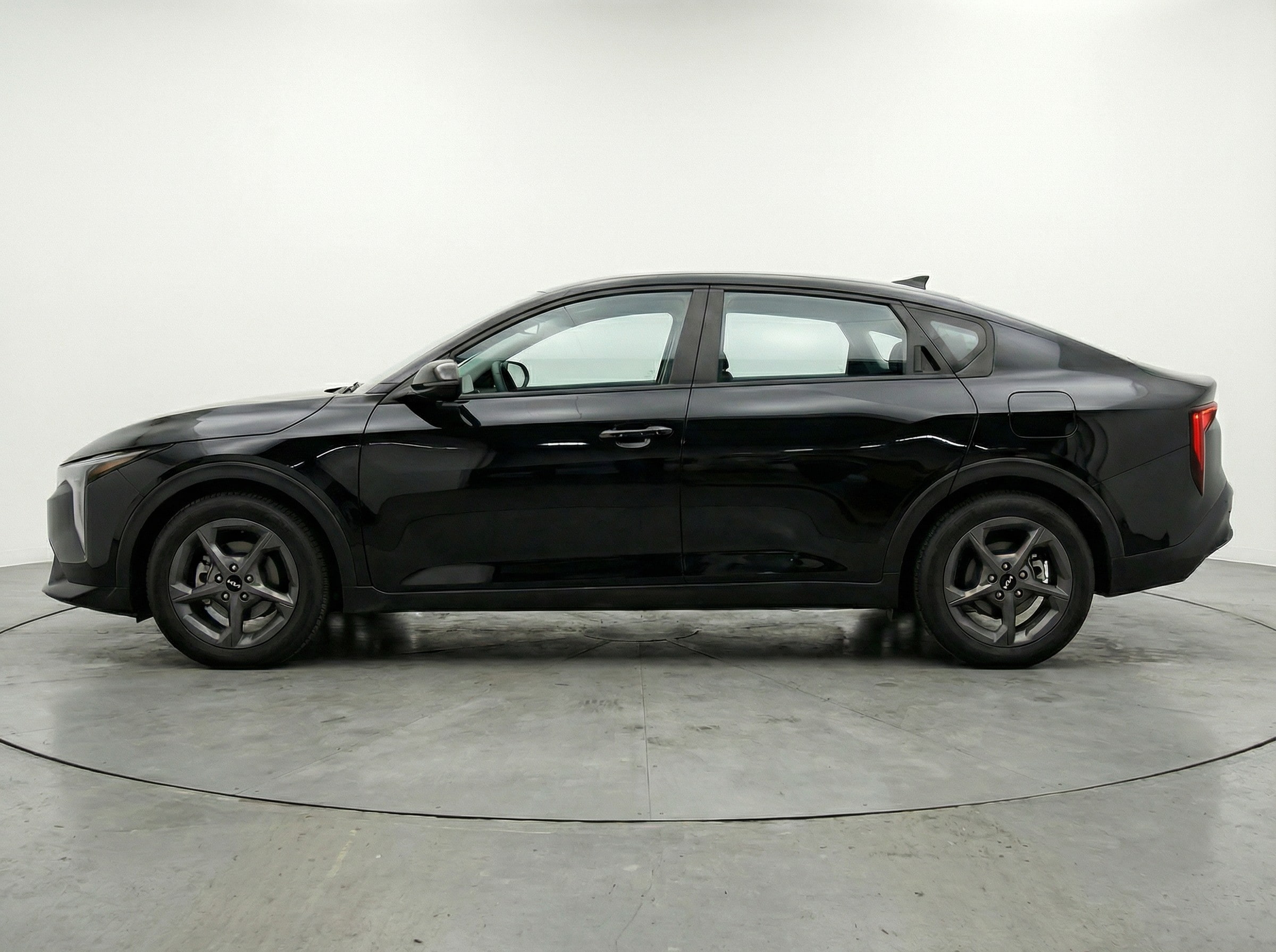 Thumbnail: 2025 Kia K4 - 4