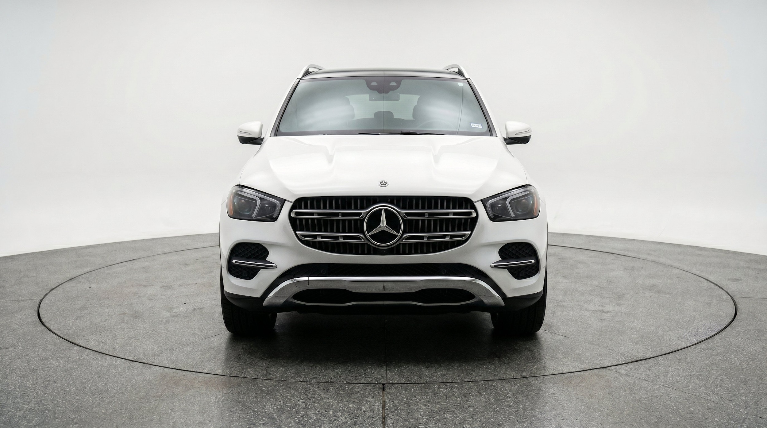 Thumbnail: 2026 Mercedes-Benz GLE - 2