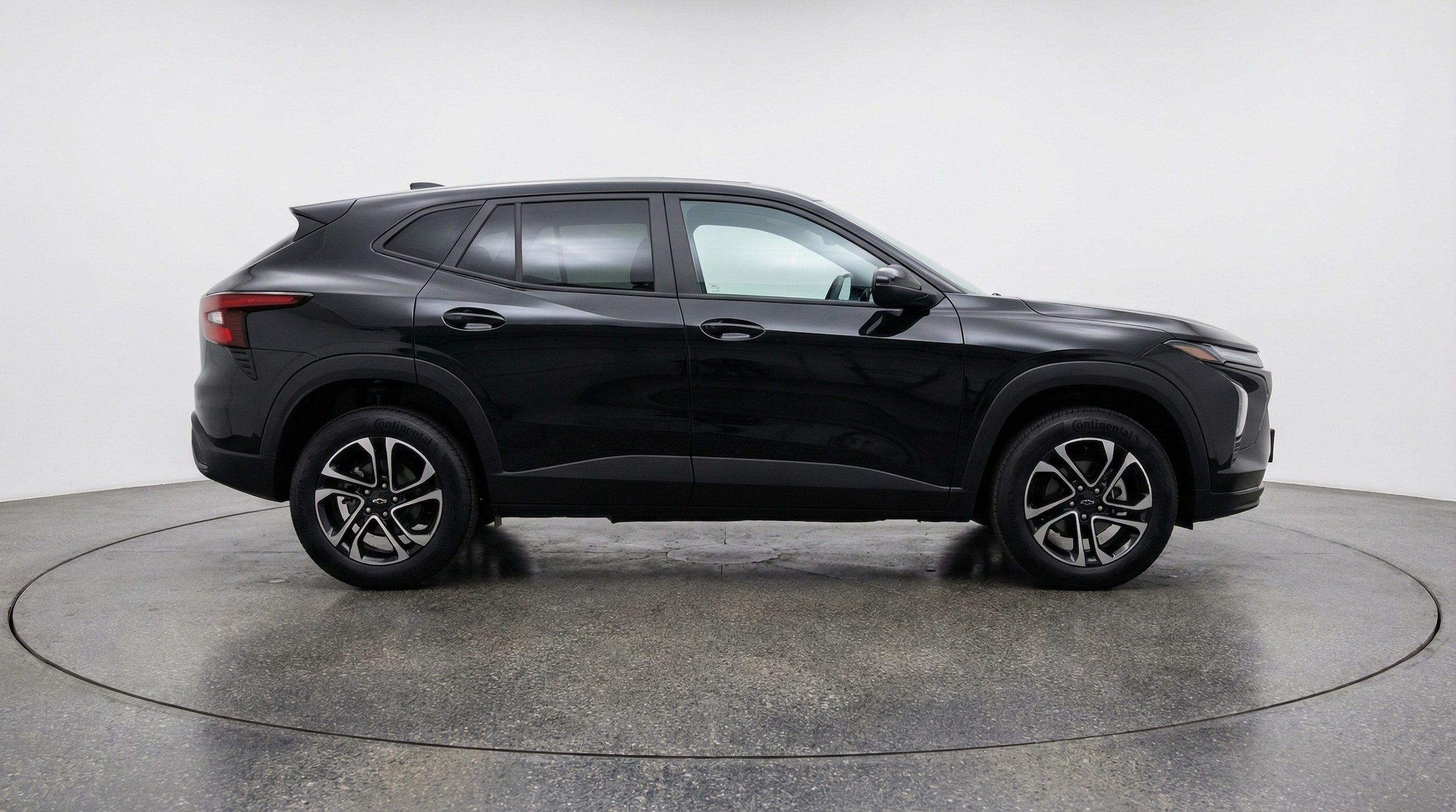 Thumbnail: 2025 Chevrolet TrailBlazer - 8