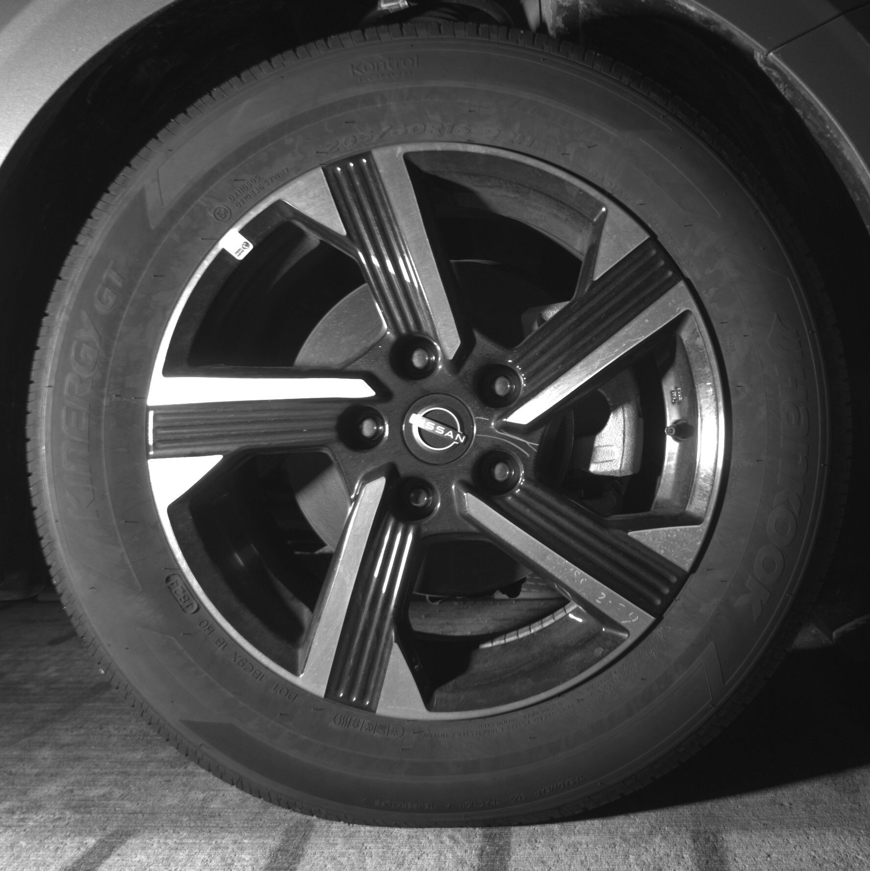 Thumbnail: 2025 Nissan Sentra - 10