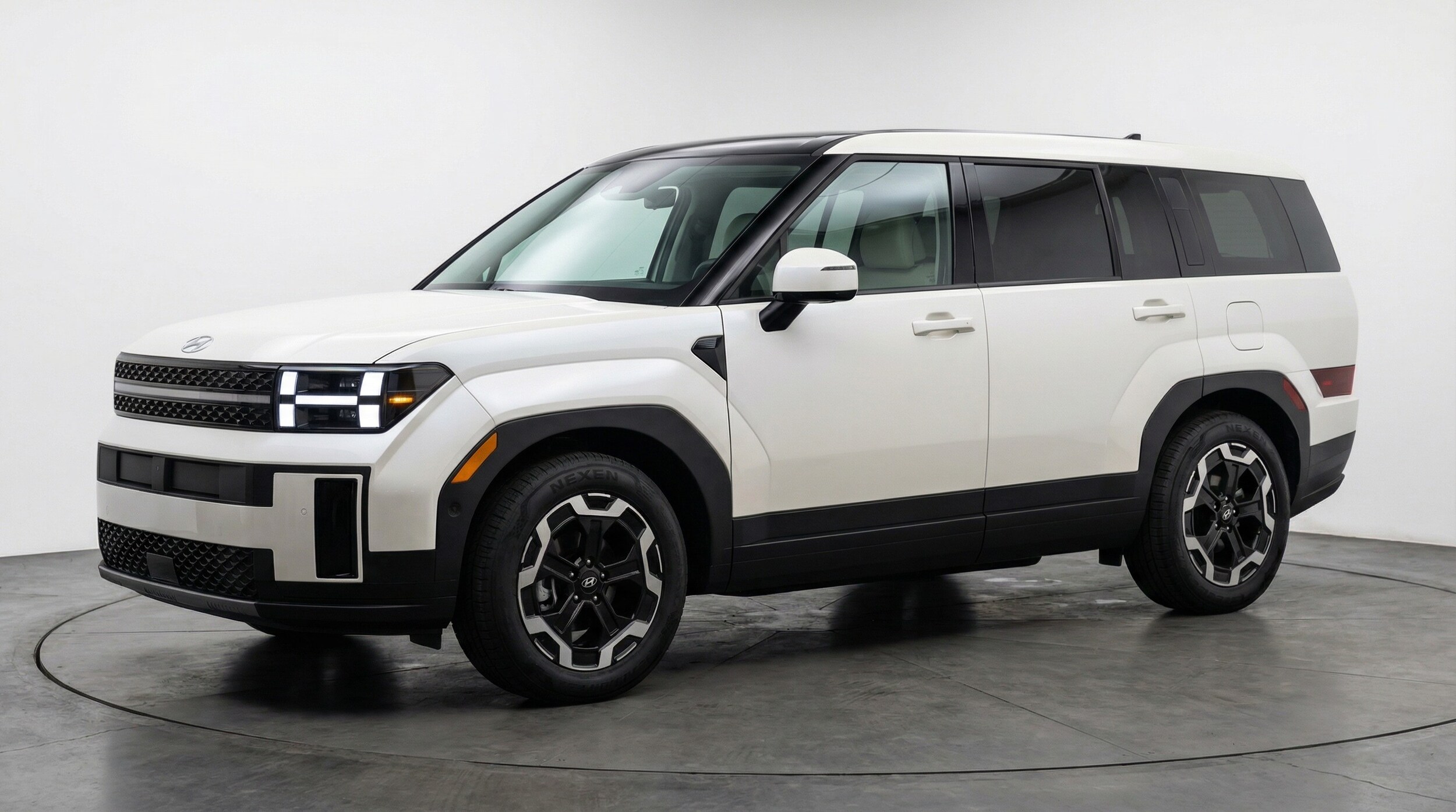 Thumbnail: 2025 Hyundai Santa Fe - 3