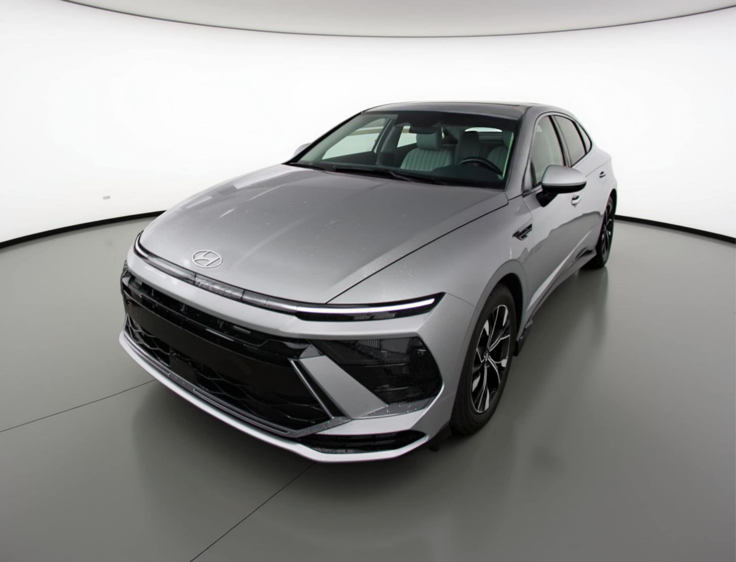 Thumbnail: 2025 Hyundai Sonata - 3