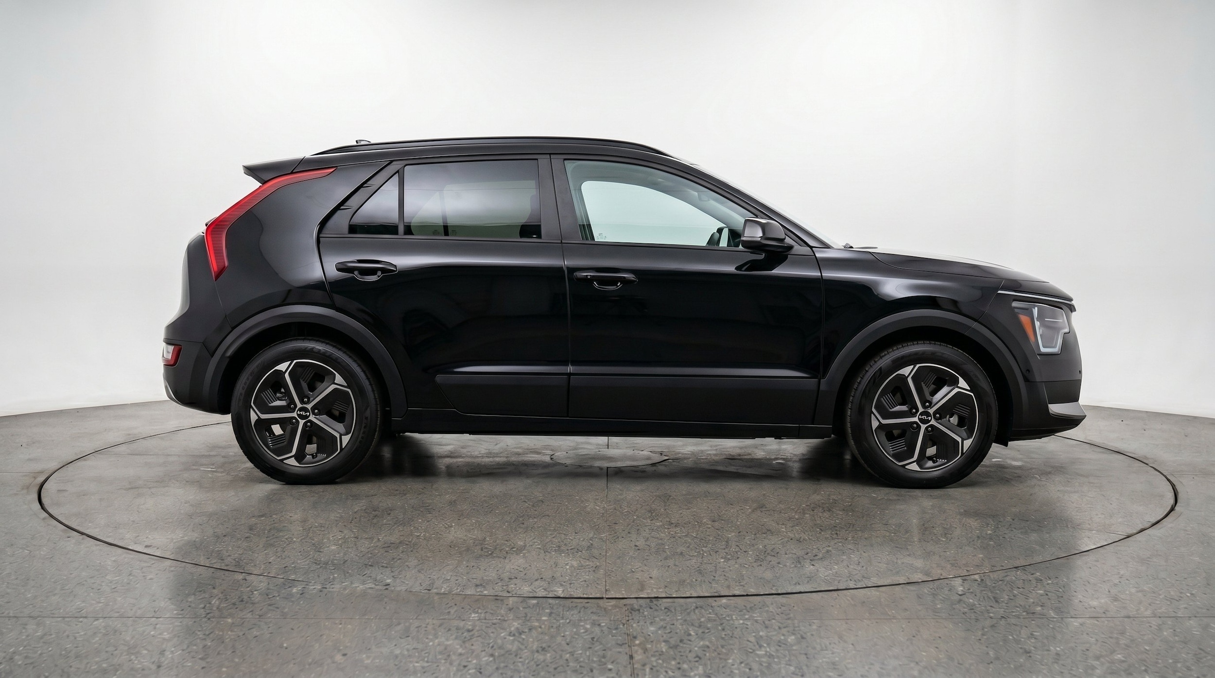 Thumbnail: 2026 Kia Niro - 11