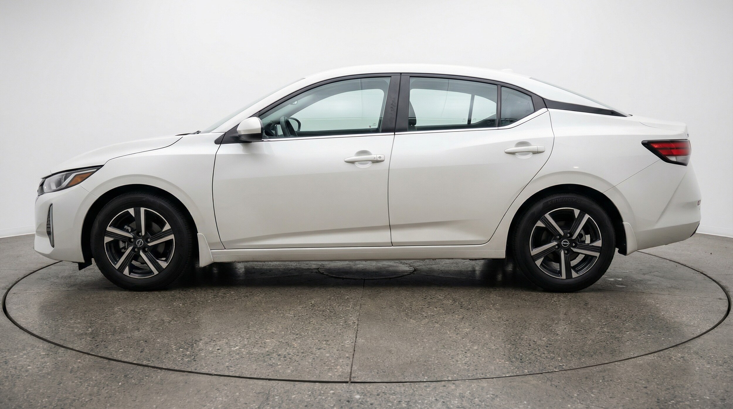 Thumbnail: 2025 Nissan Sentra - 4