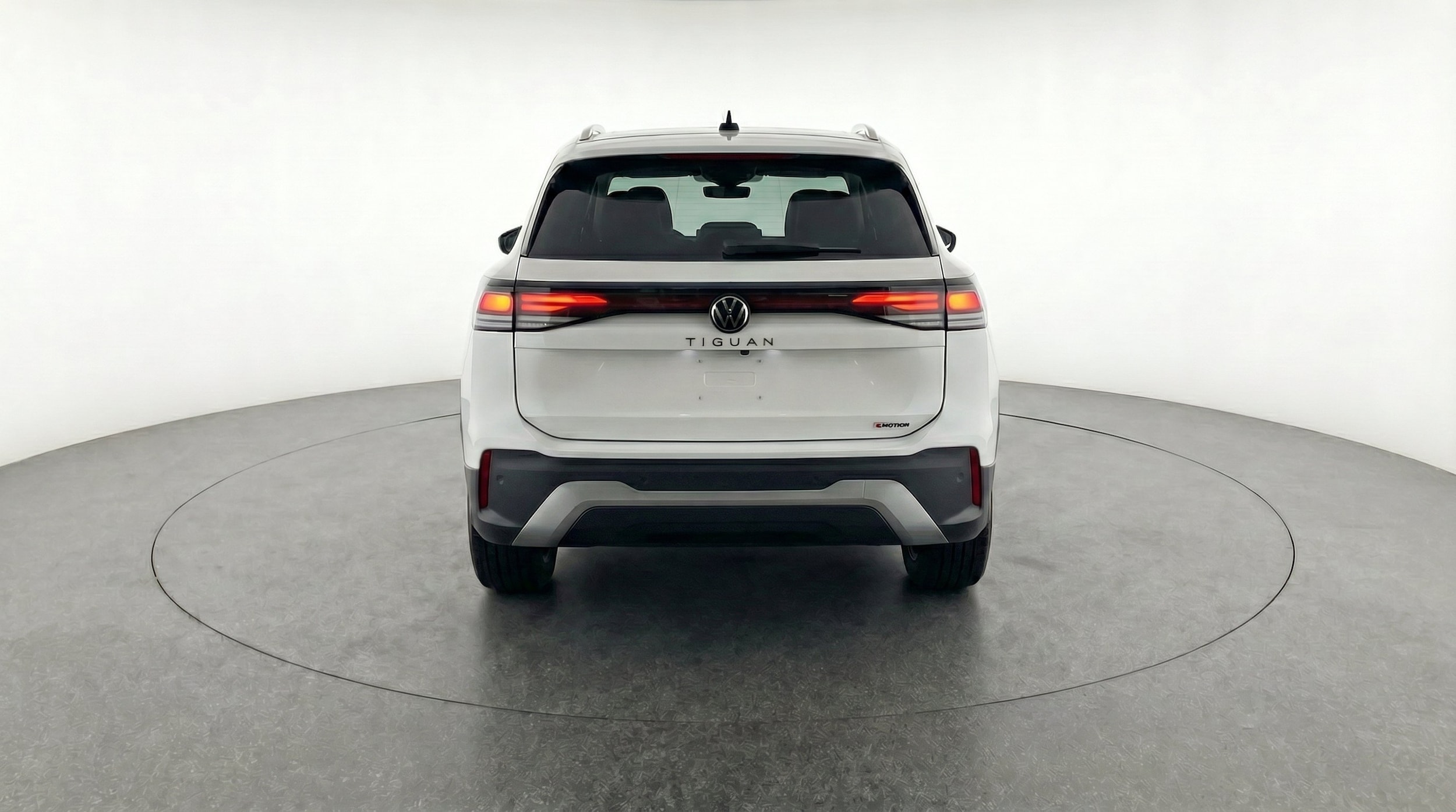 Thumbnail: 2026 Volkswagen Tiguan - 7