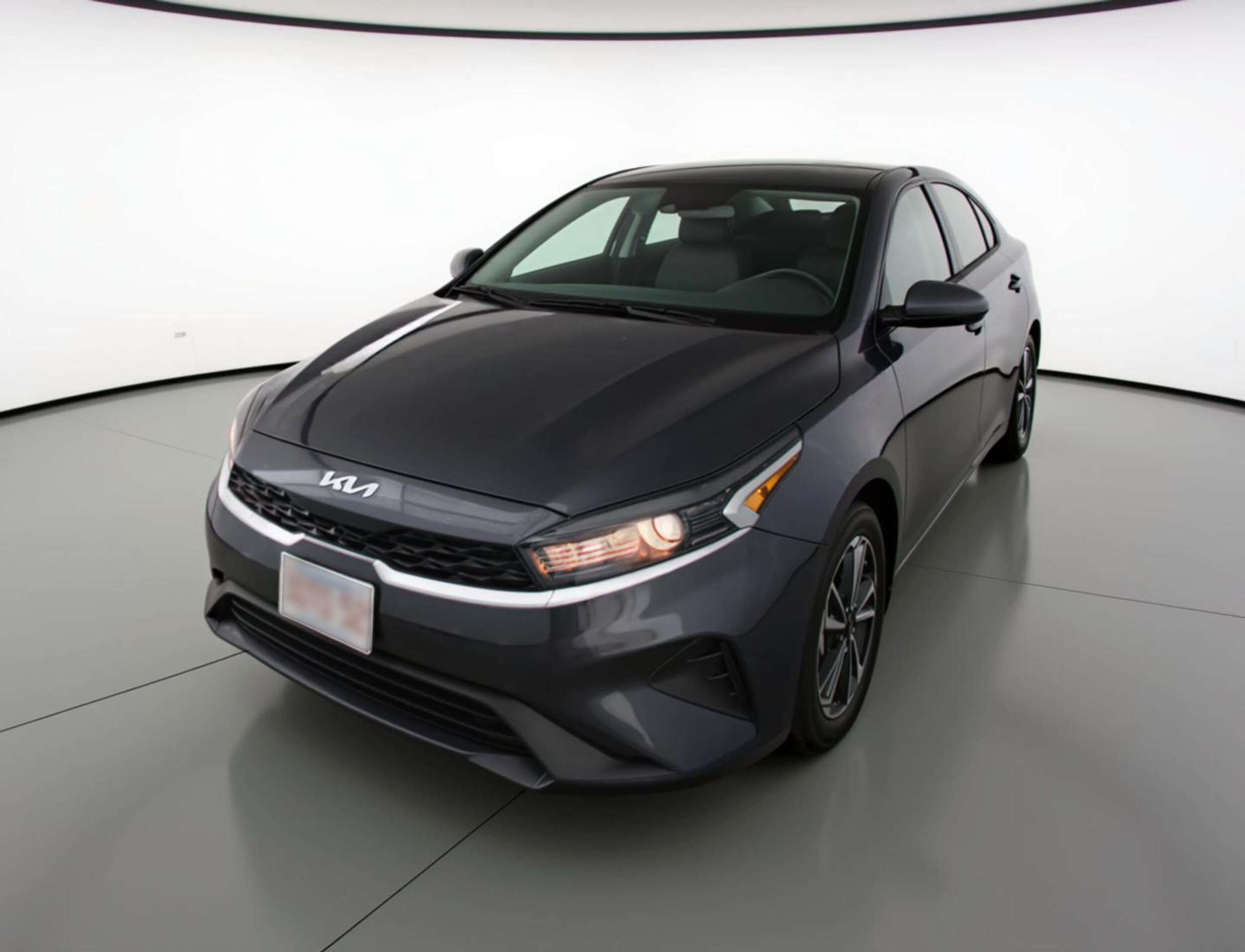 Thumbnail: 2024 Kia Forte - 3