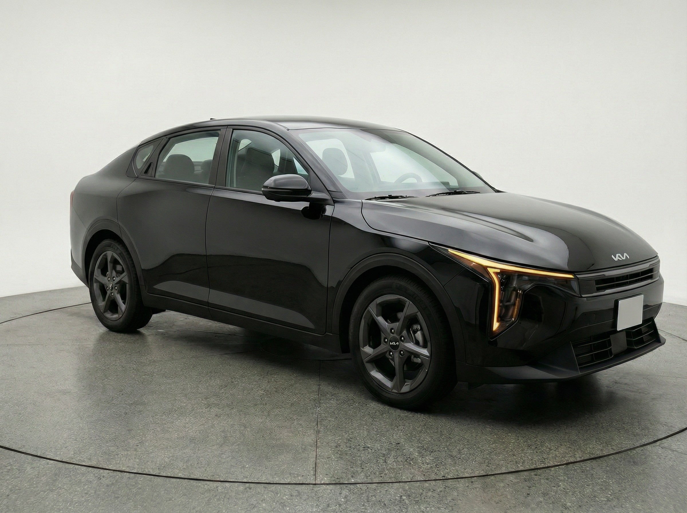 Thumbnail: 2025 Kia K4 - 1