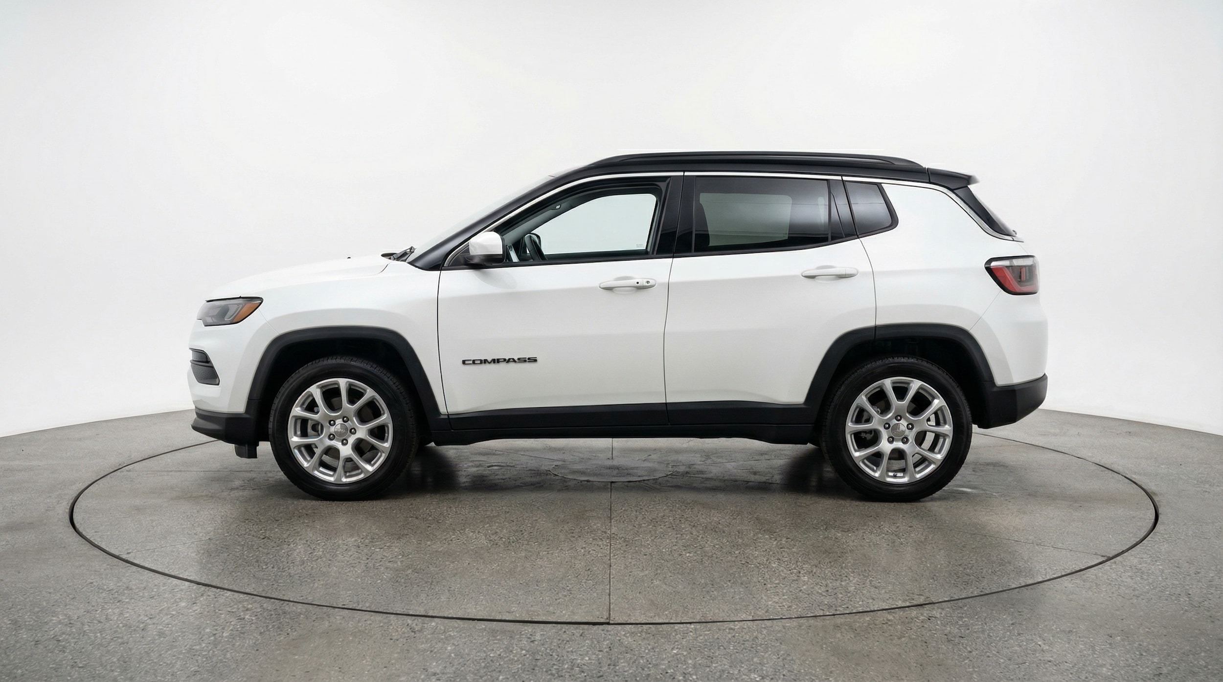 Thumbnail: 2025 Jeep Compass - 4