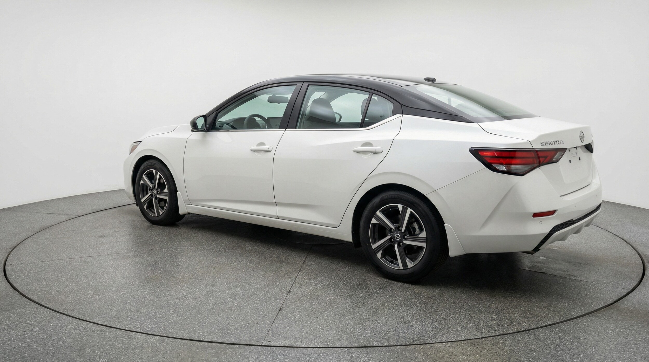 Thumbnail: 2025 Nissan Sentra - 5