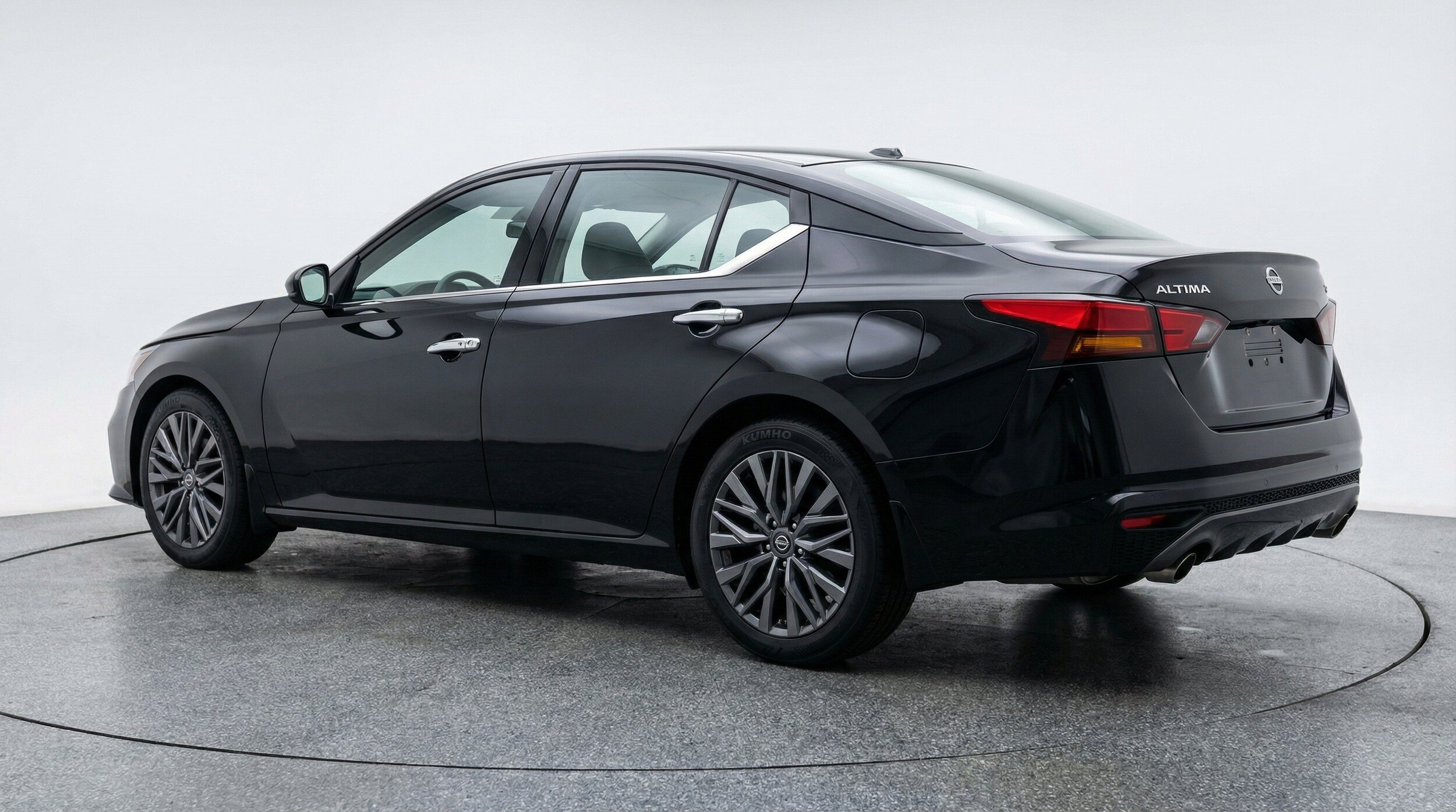 Thumbnail: 2025 Nissan Altima - 6