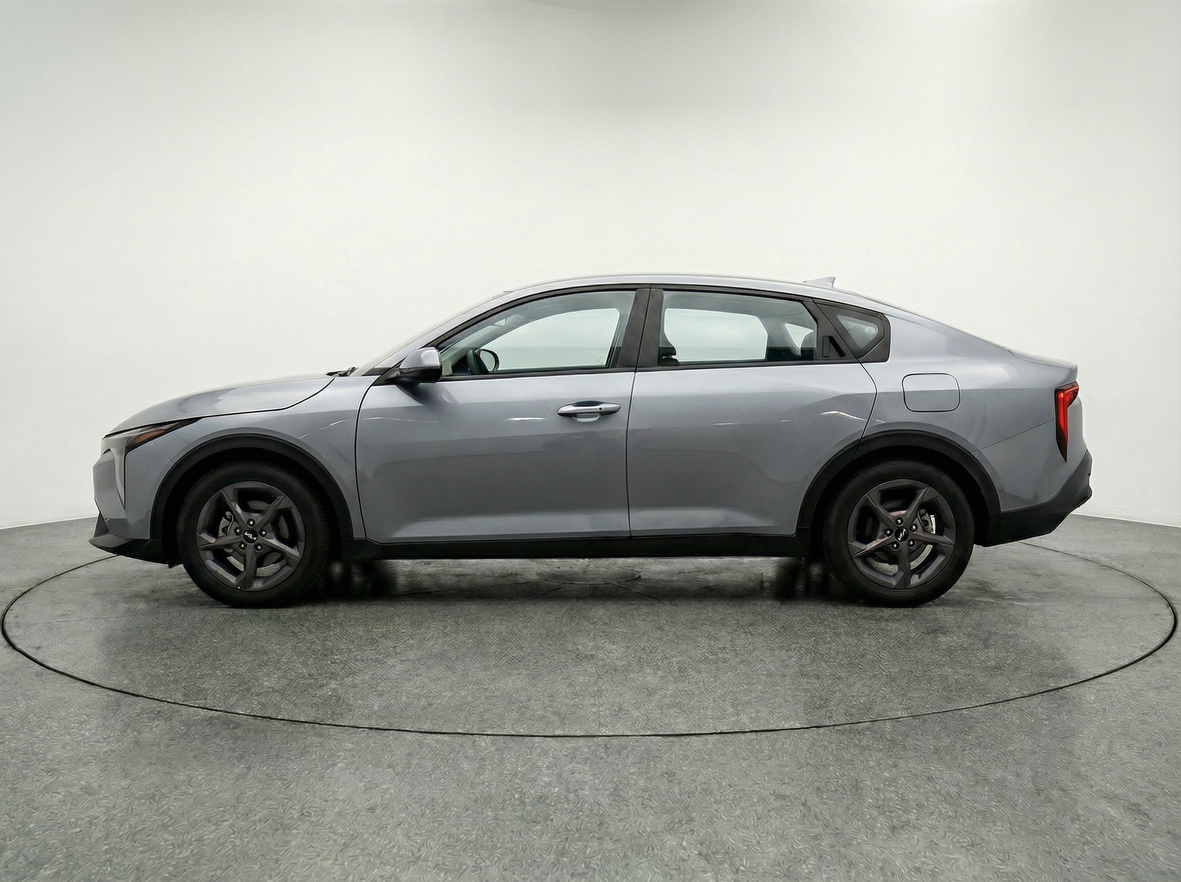 Thumbnail: 2025 Kia K4 - 4