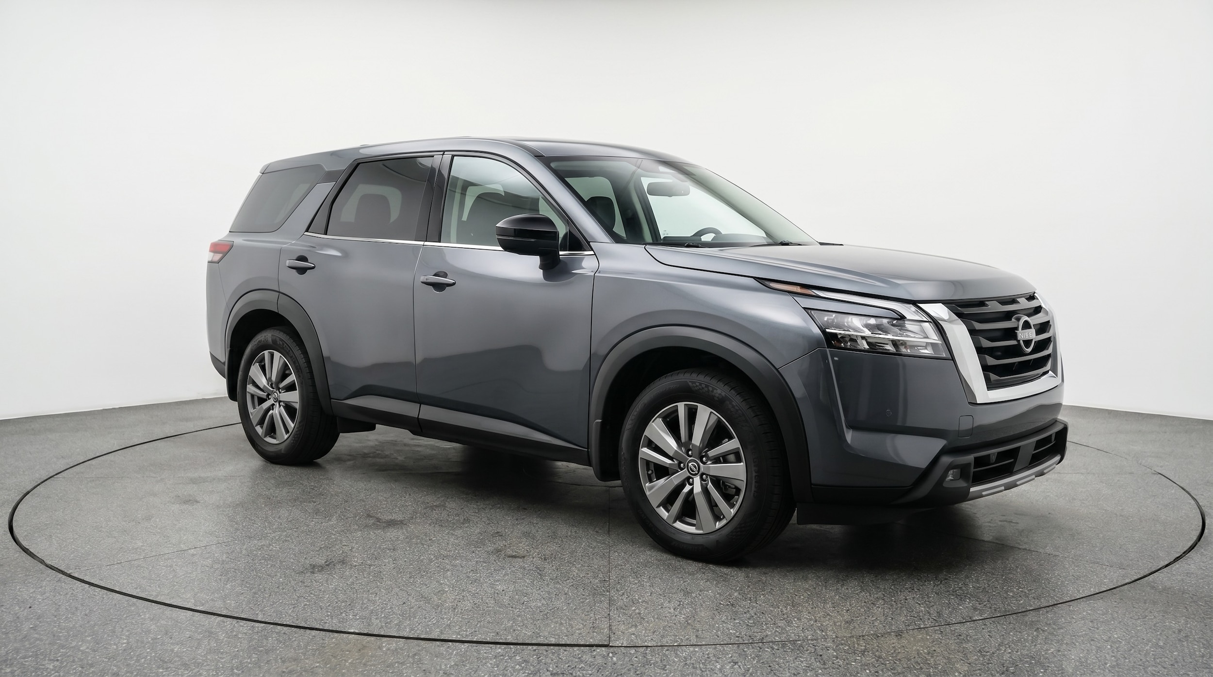 Thumbnail: 2025 Nissan Pathfinder - 1