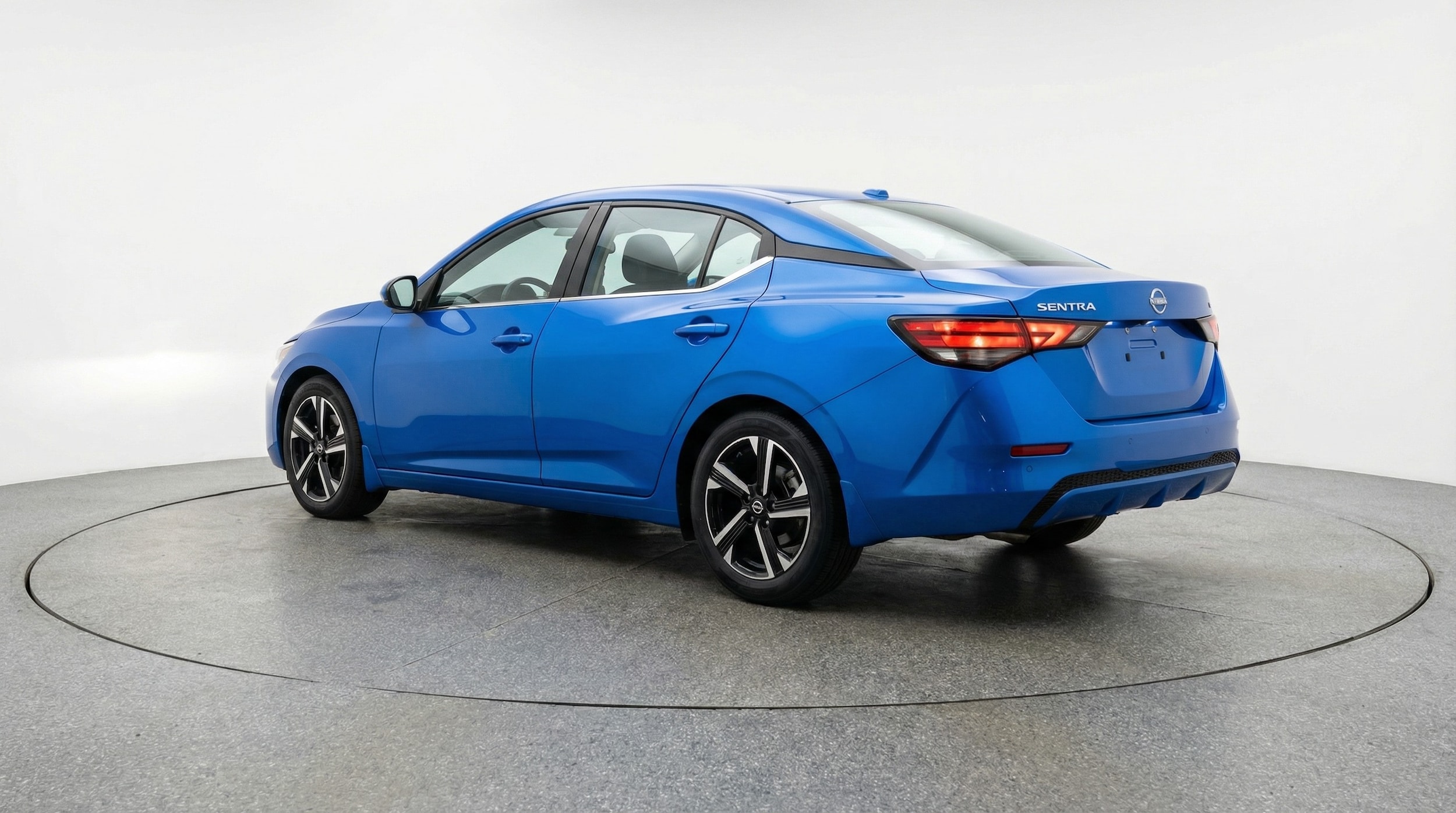 Thumbnail: 2025 Nissan Sentra - 5