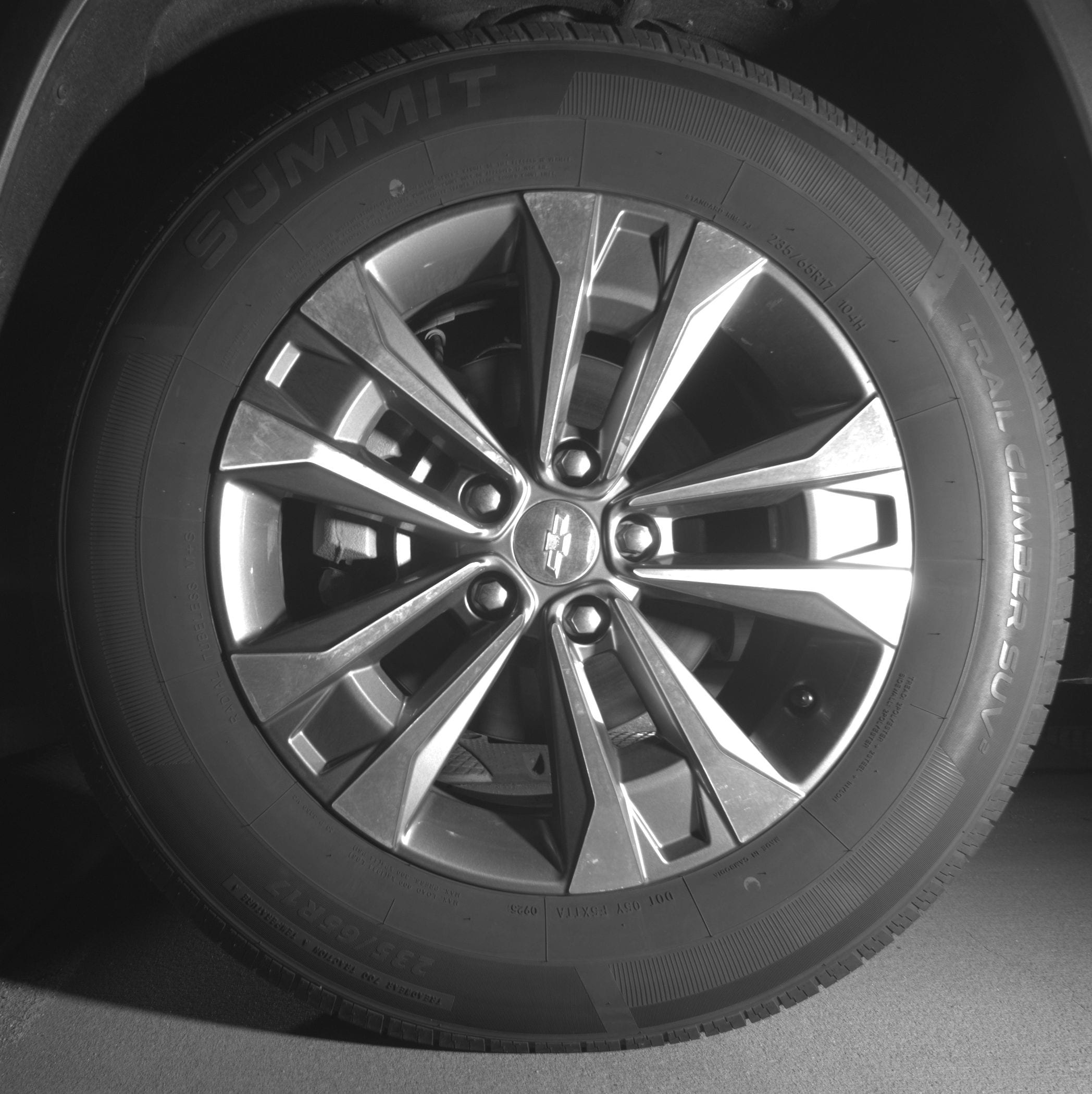 Thumbnail: 2025 Chevrolet Equinox - 9