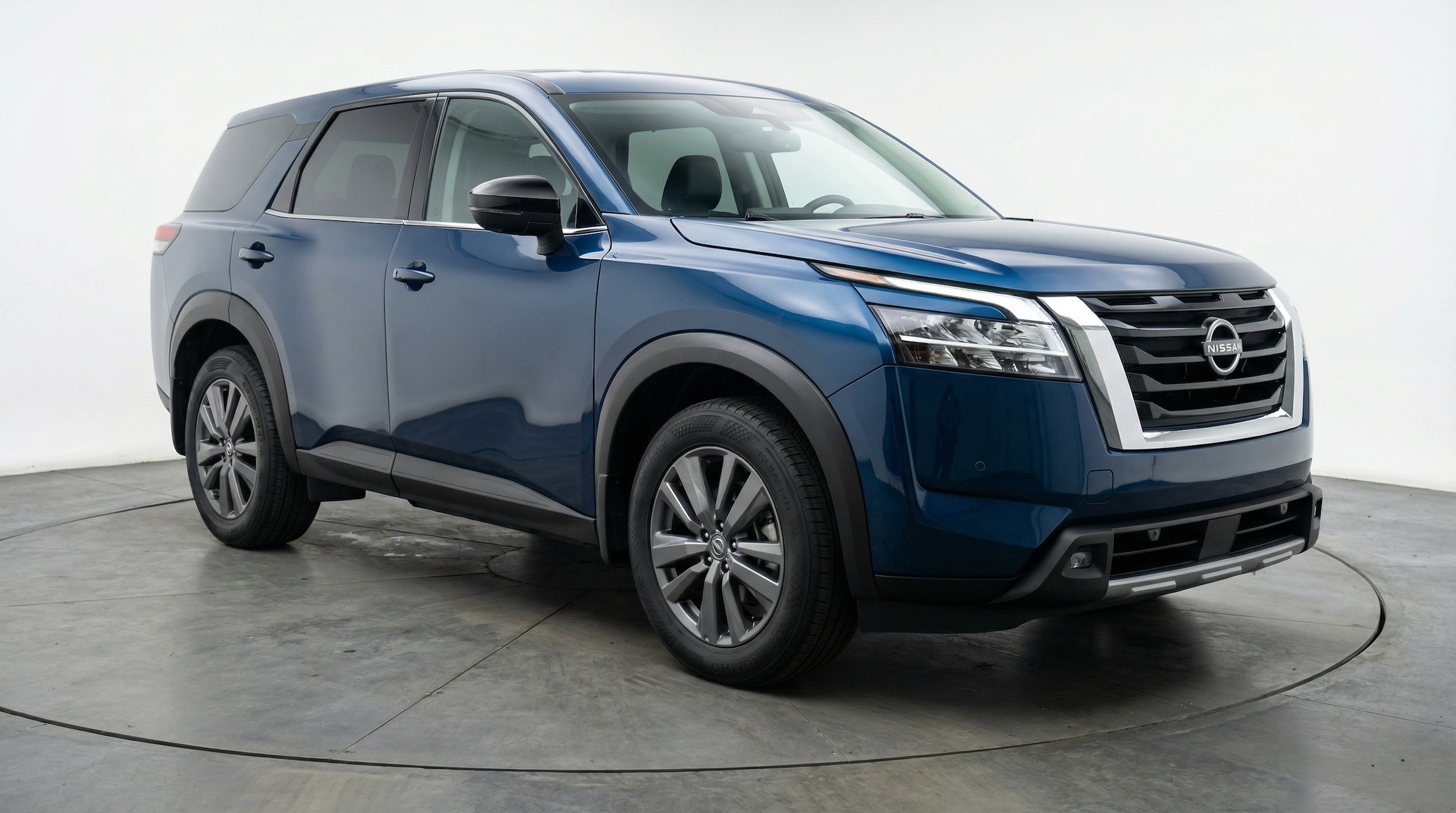 Thumbnail: 2025 Nissan Pathfinder - 1