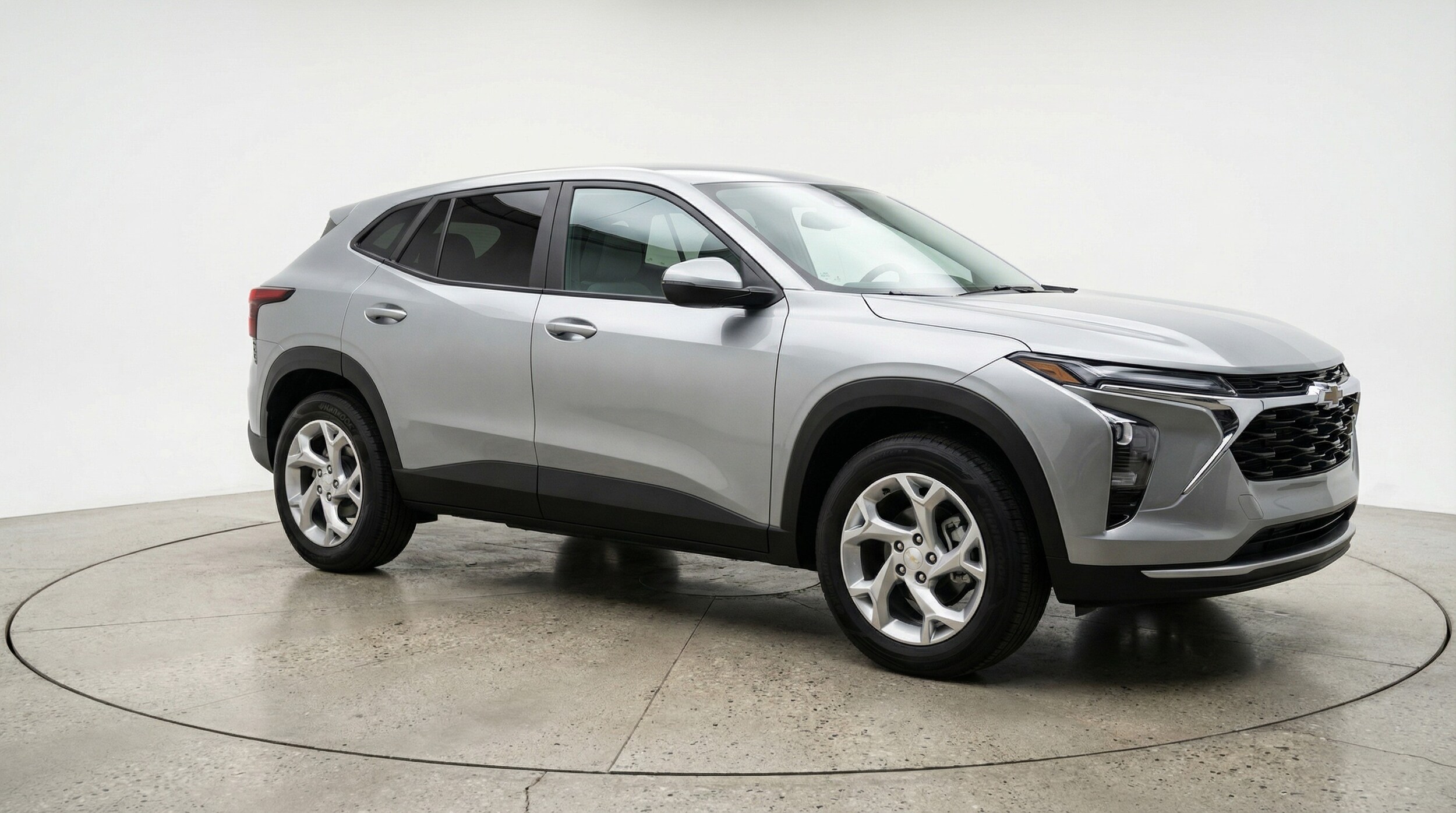 Thumbnail: 2025 Chevrolet Trax - 1