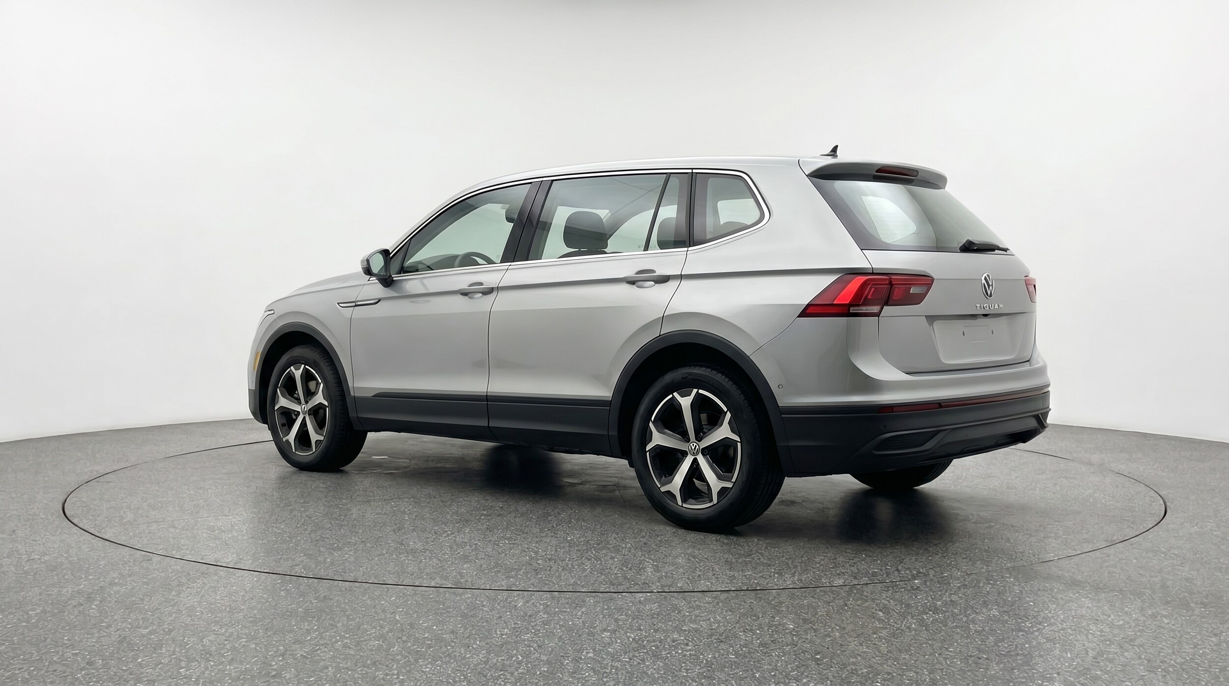 Thumbnail: 2026 Volkswagen Tiguan - 5