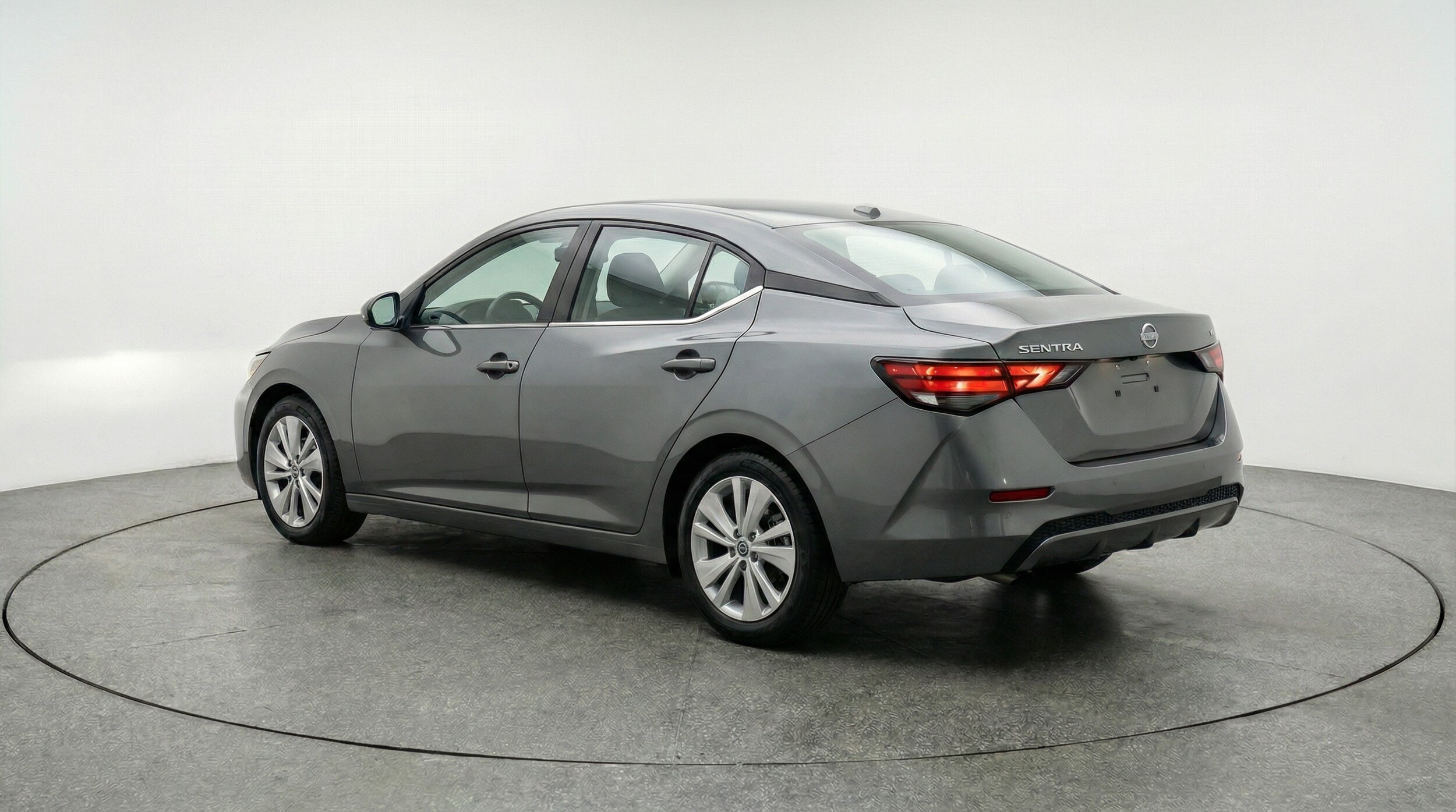 Thumbnail: 2025 Nissan Sentra - 5