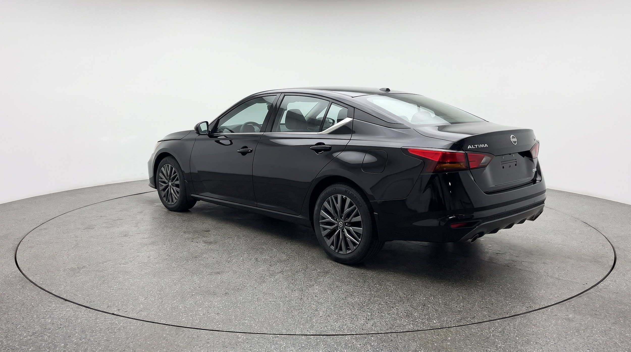 Thumbnail: 2025 Nissan Altima - 6