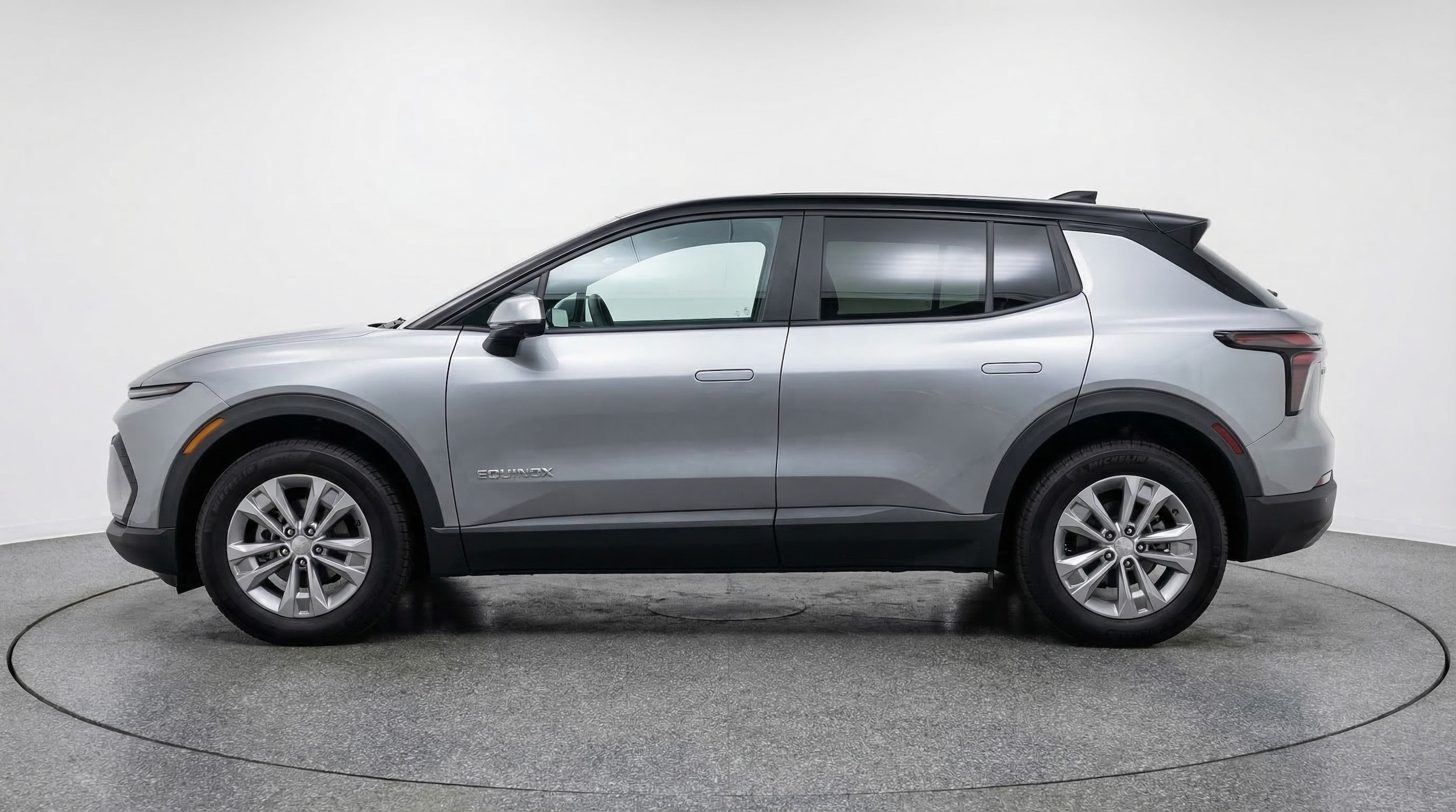 Thumbnail: 2025 Chevrolet Equinox - 4