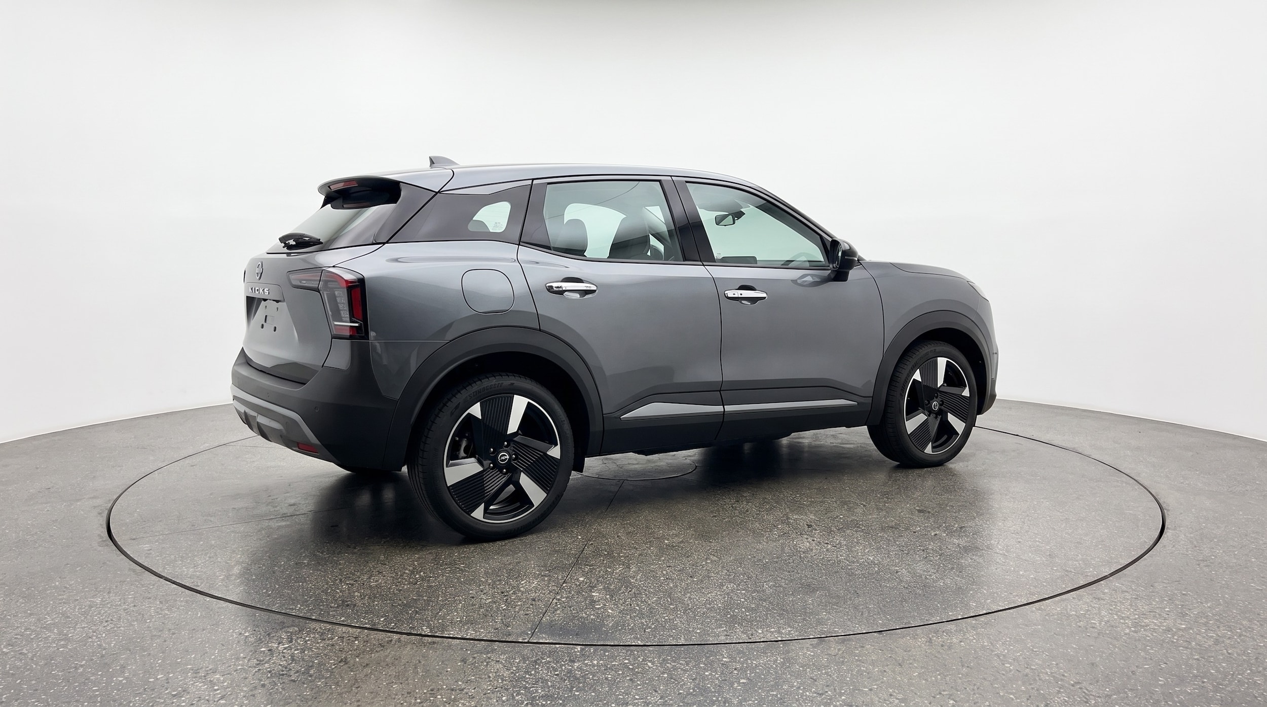 Thumbnail: 2026 Nissan Kicks - 7