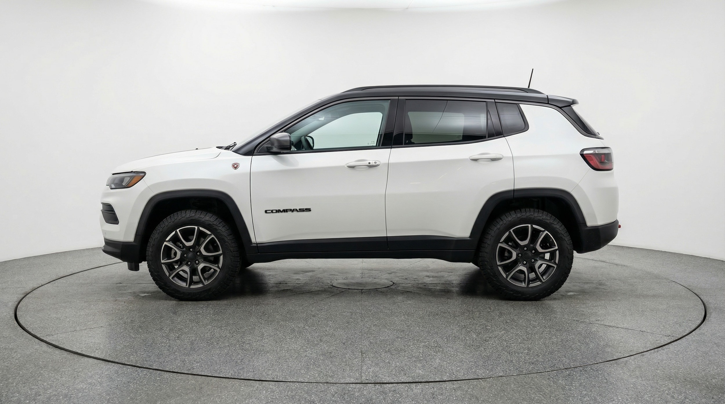 Thumbnail: 2025 Jeep Compass - 4