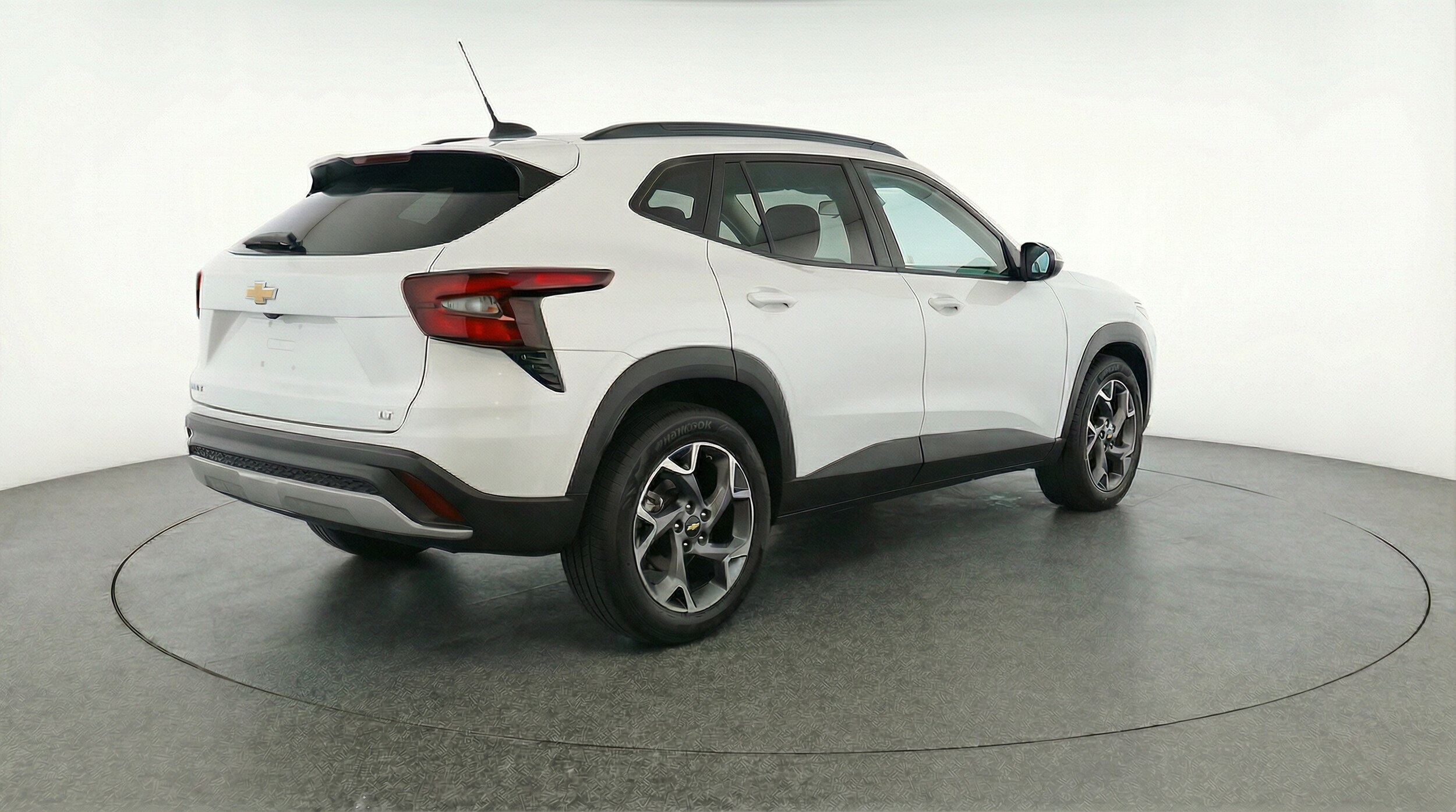 Thumbnail: 2025 Chevrolet Trax - 7