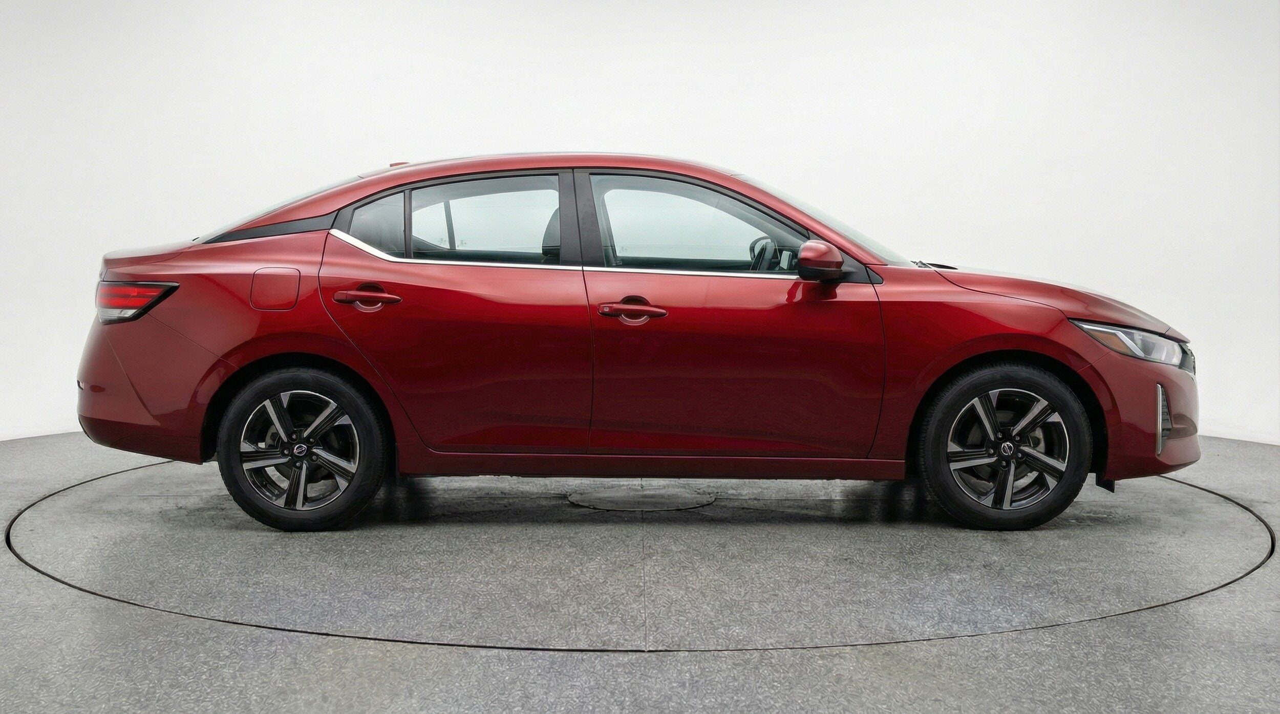 Thumbnail: 2025 Nissan Sentra - 8