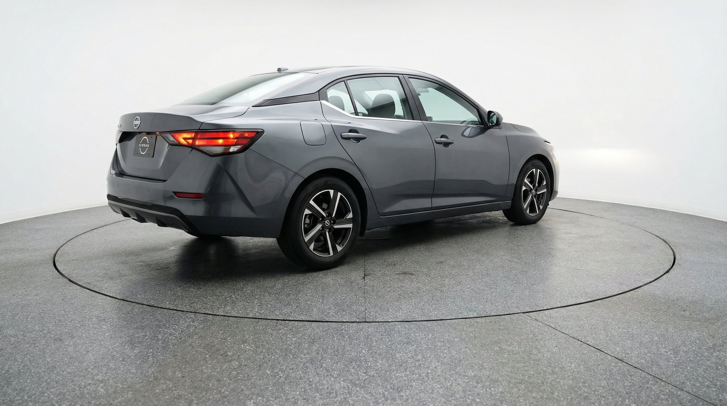 Thumbnail: 2025 Nissan Sentra - 9