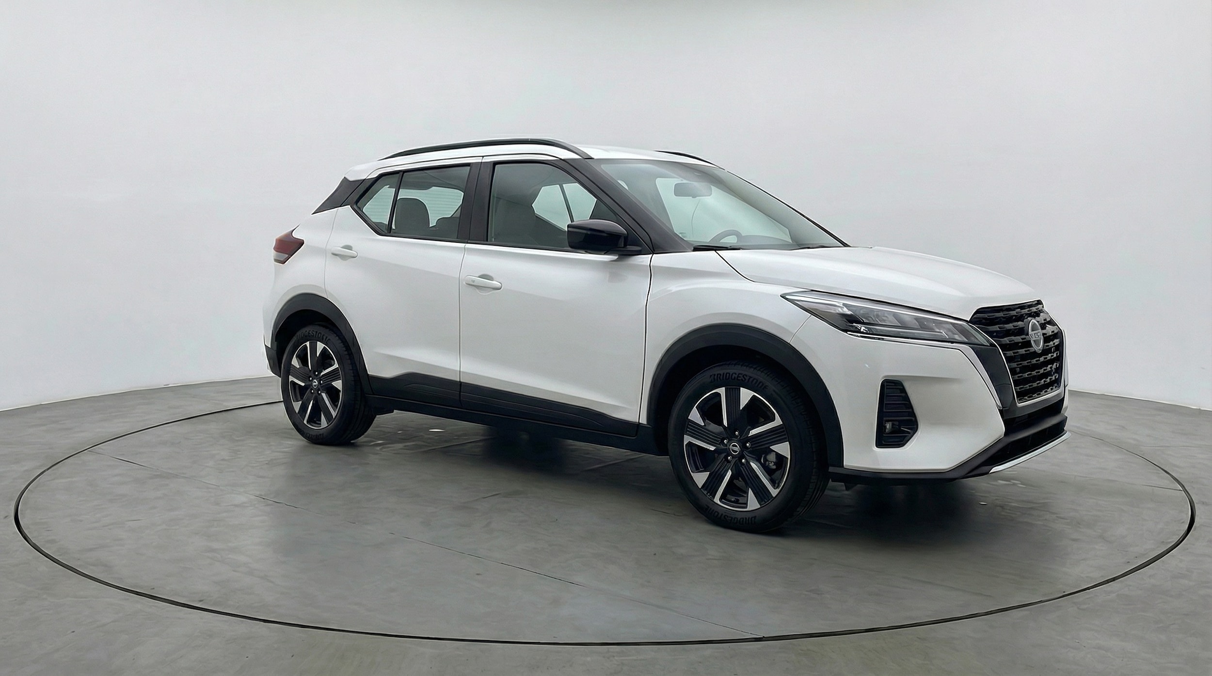 Thumbnail: 2026 Nissan Kicks - 1