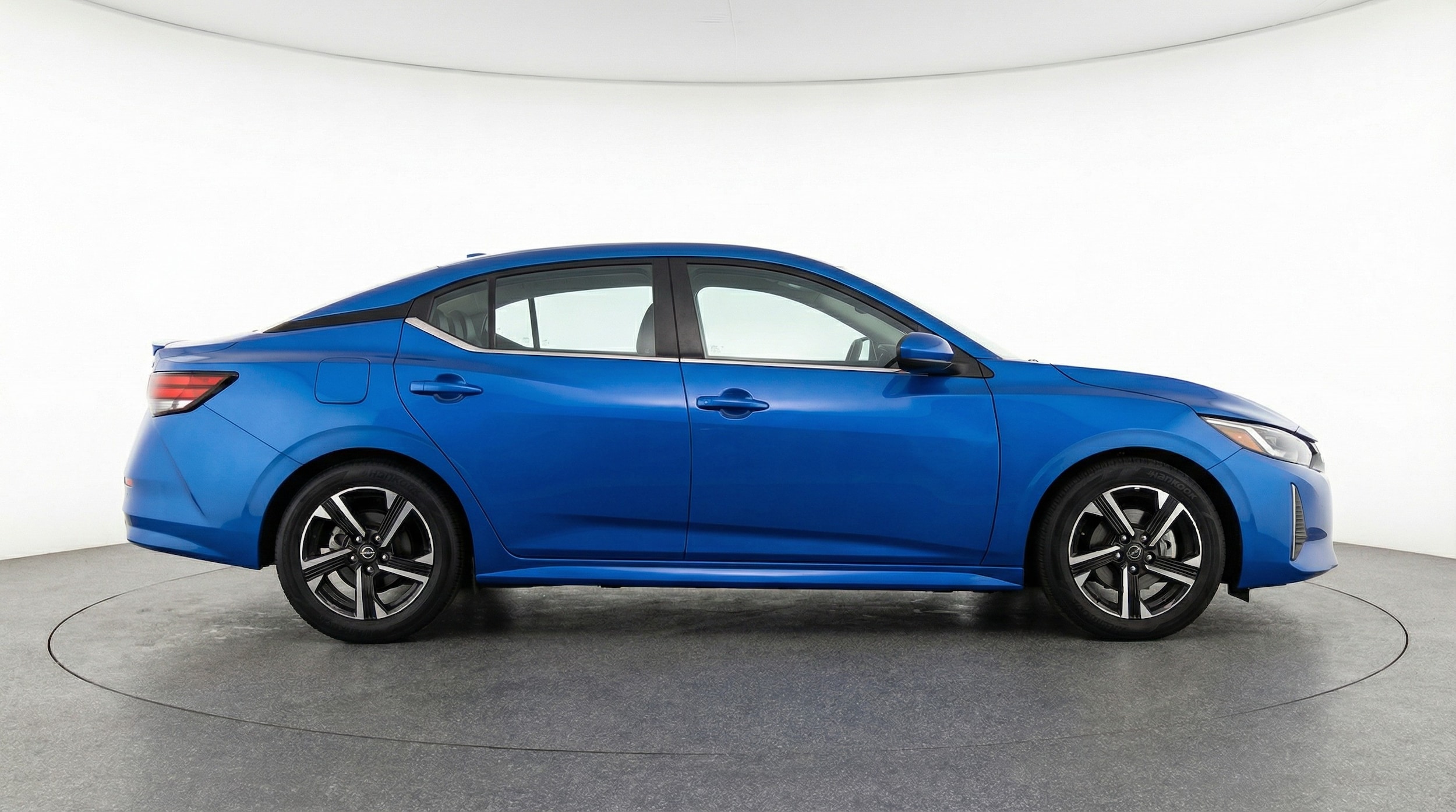 Thumbnail: 2025 Nissan Sentra - 8