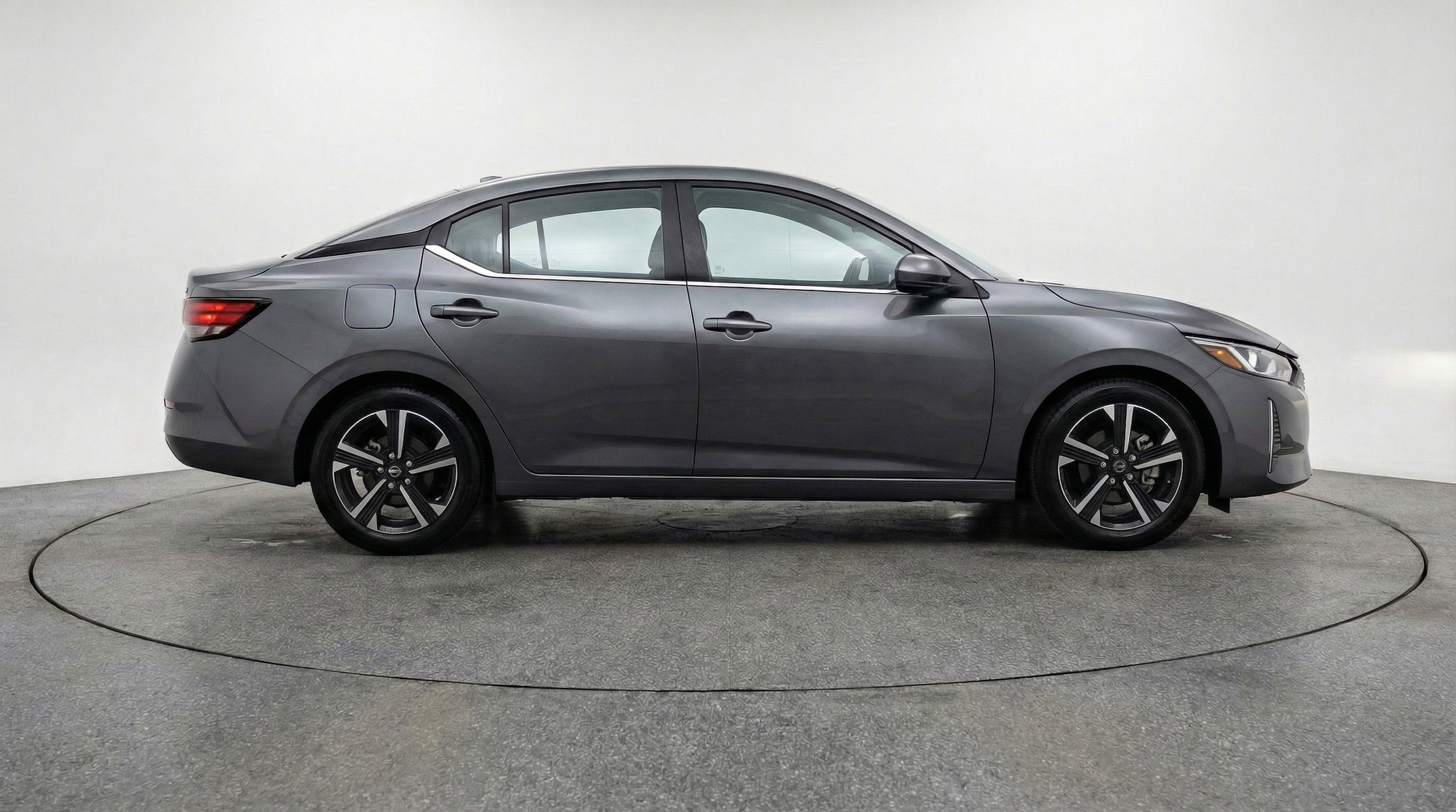 Thumbnail: 2025 Nissan Sentra - 11