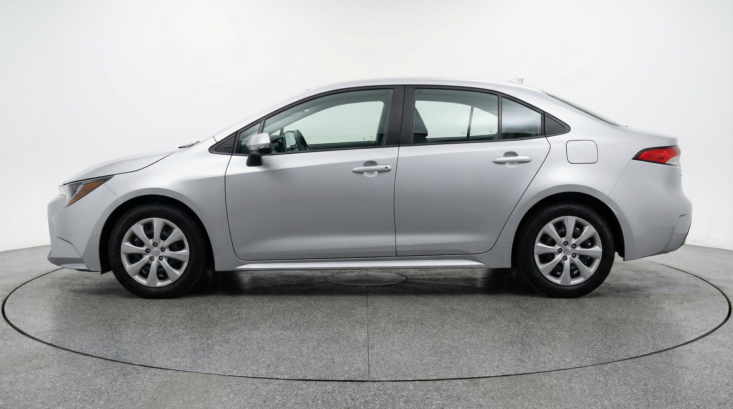 Thumbnail: 2025 Toyota Corolla - 5
