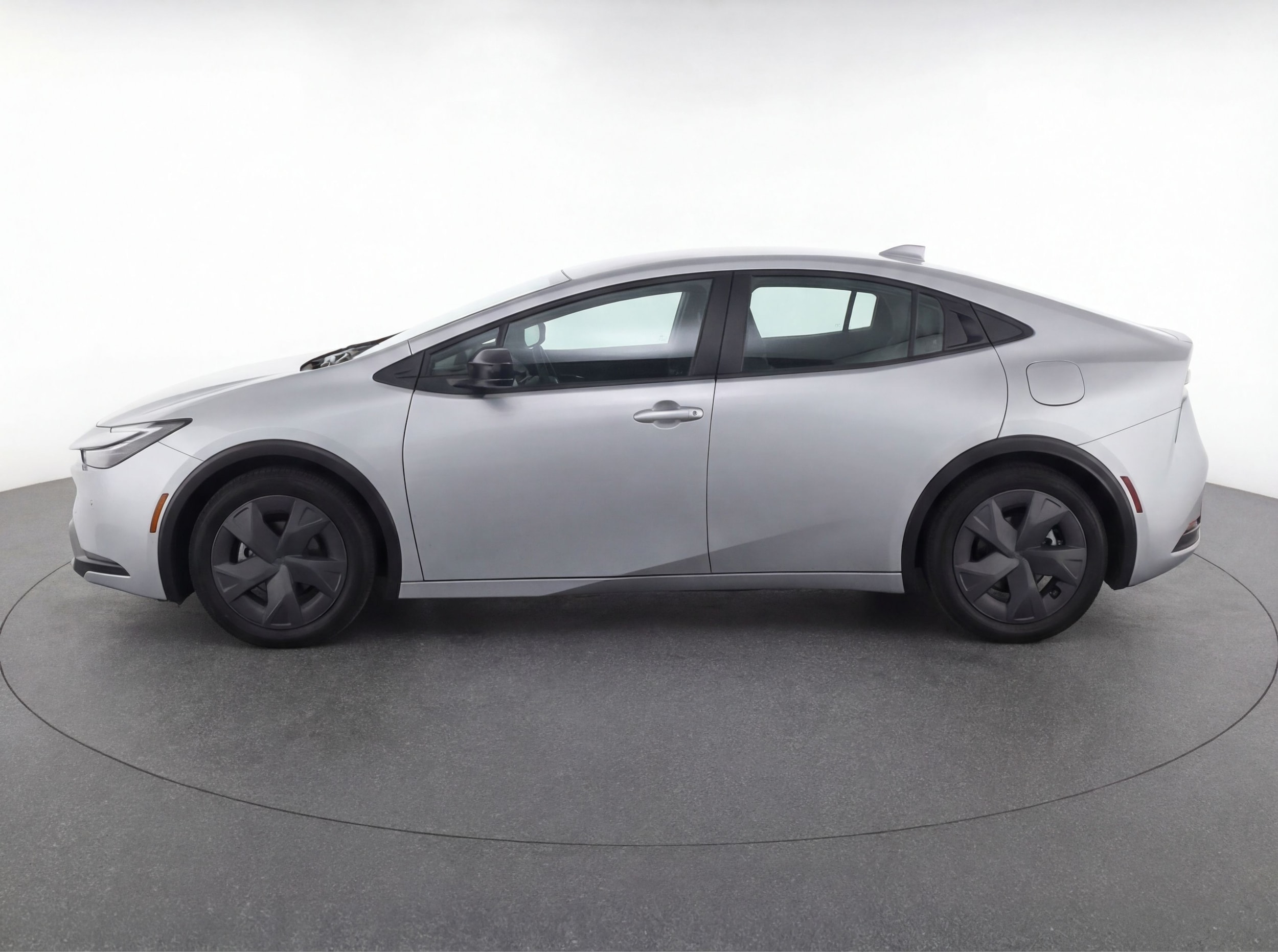 Thumbnail: 2025 Toyota Prius - 4