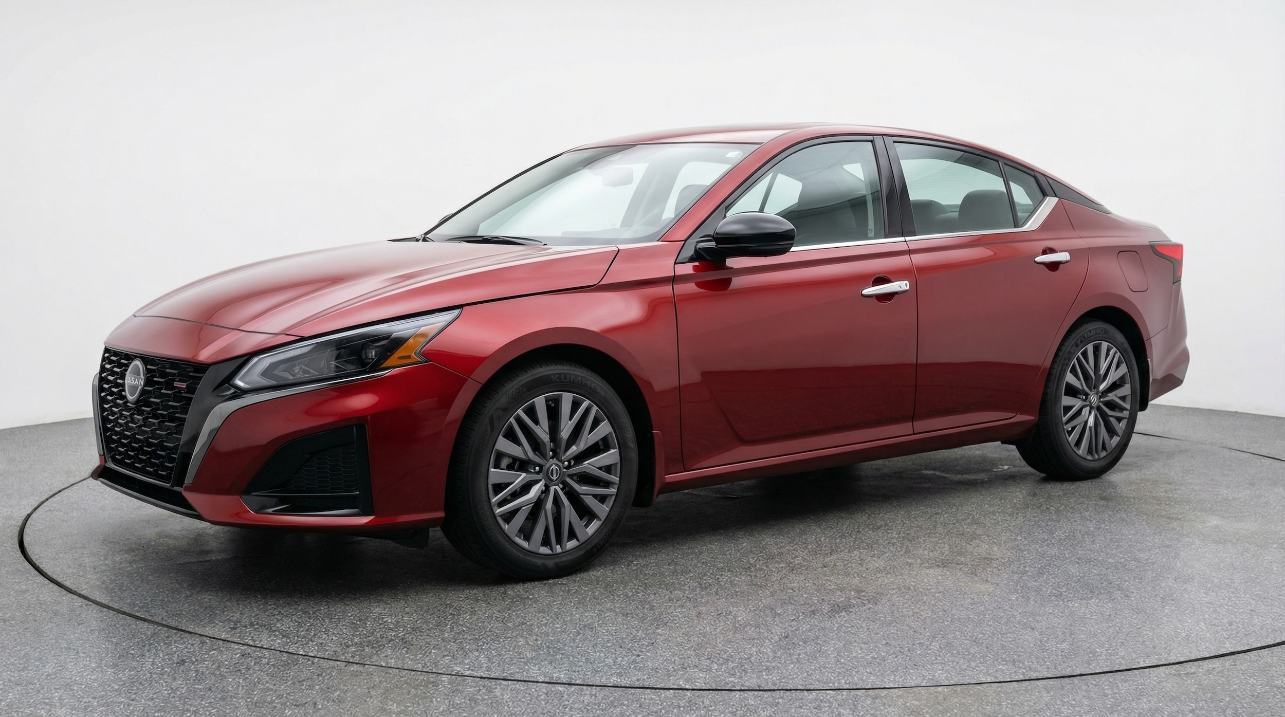 Thumbnail: 2025 Nissan Altima - 3