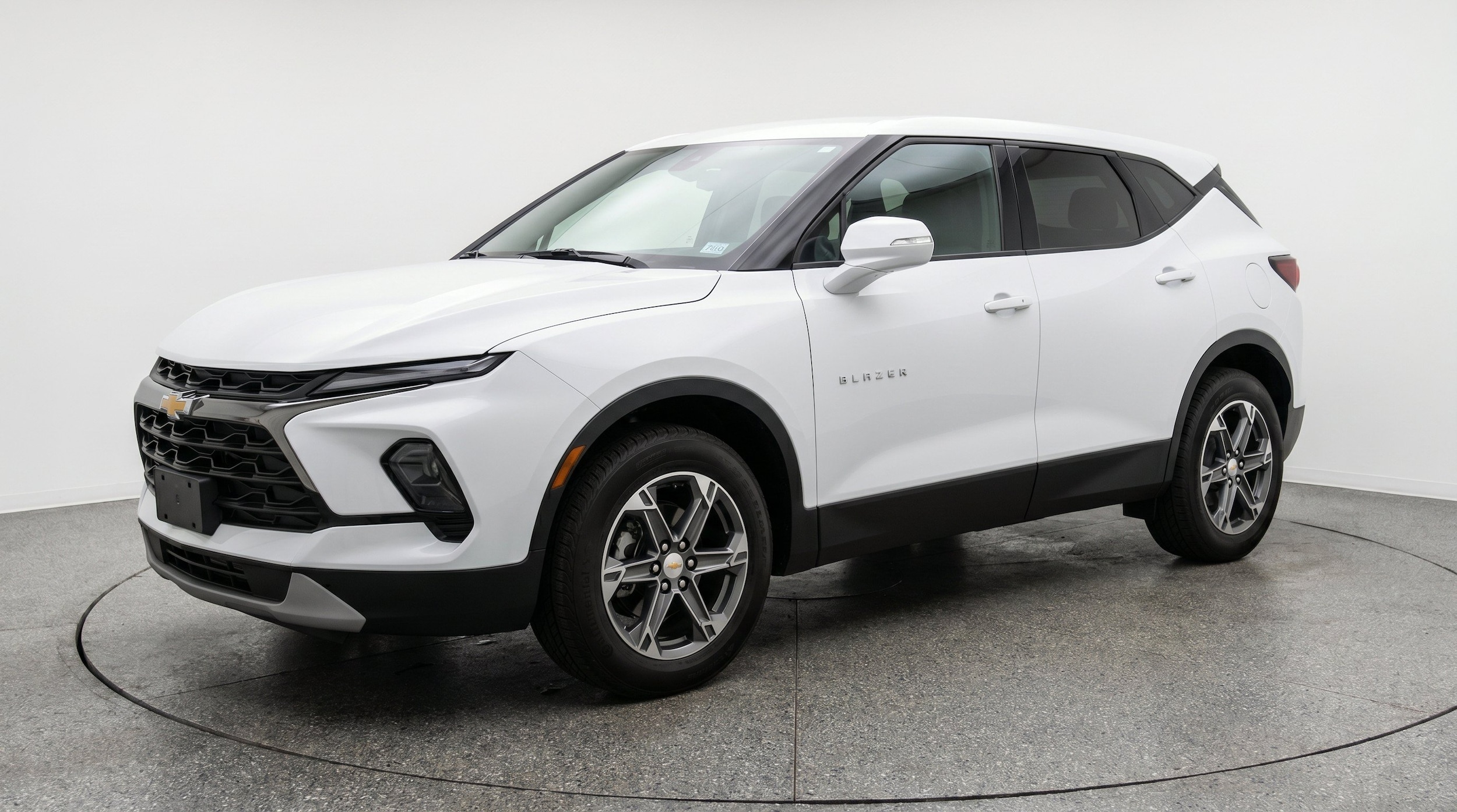 Thumbnail: 2025 Chevrolet Blazer - 3